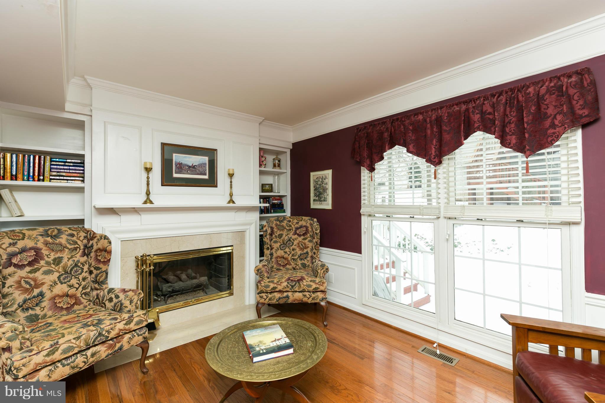 POTOMAC LAKES - Residential