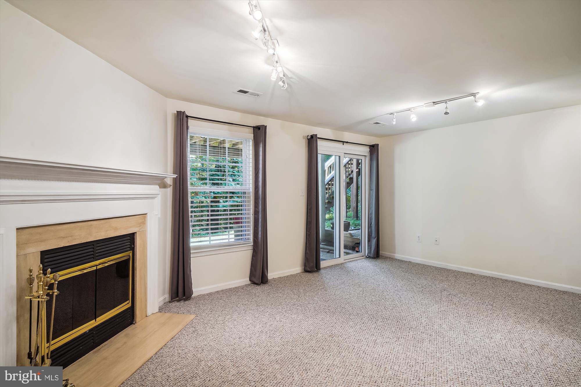 CHURCHILL TOWN SECTOR - Residential