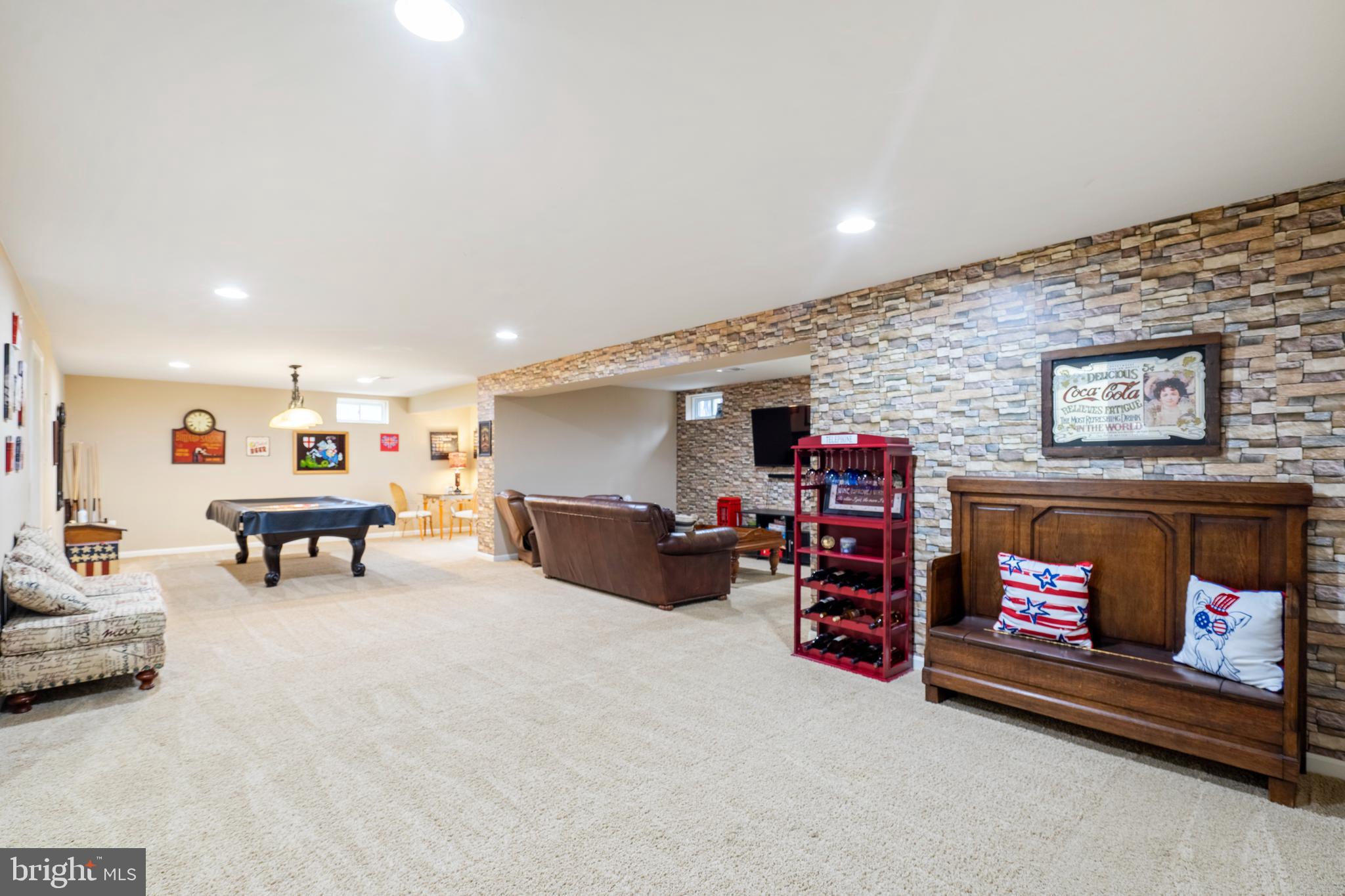 SPRINGS AT LENAH - Residential