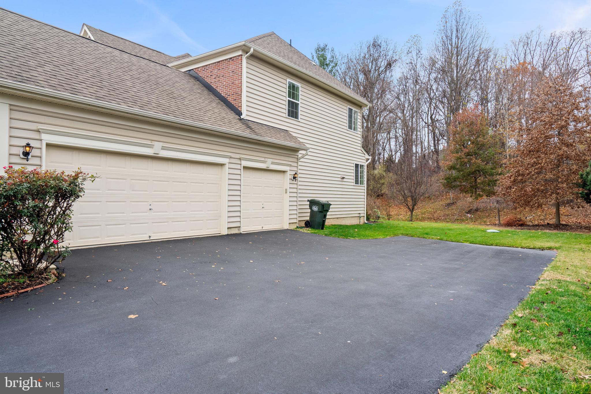 SPRINGS AT LENAH - Residential
