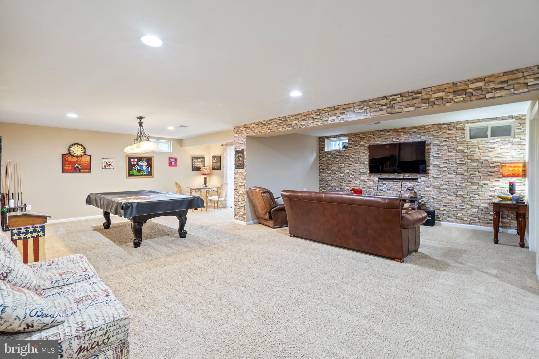 SPRINGS AT LENAH - Residential