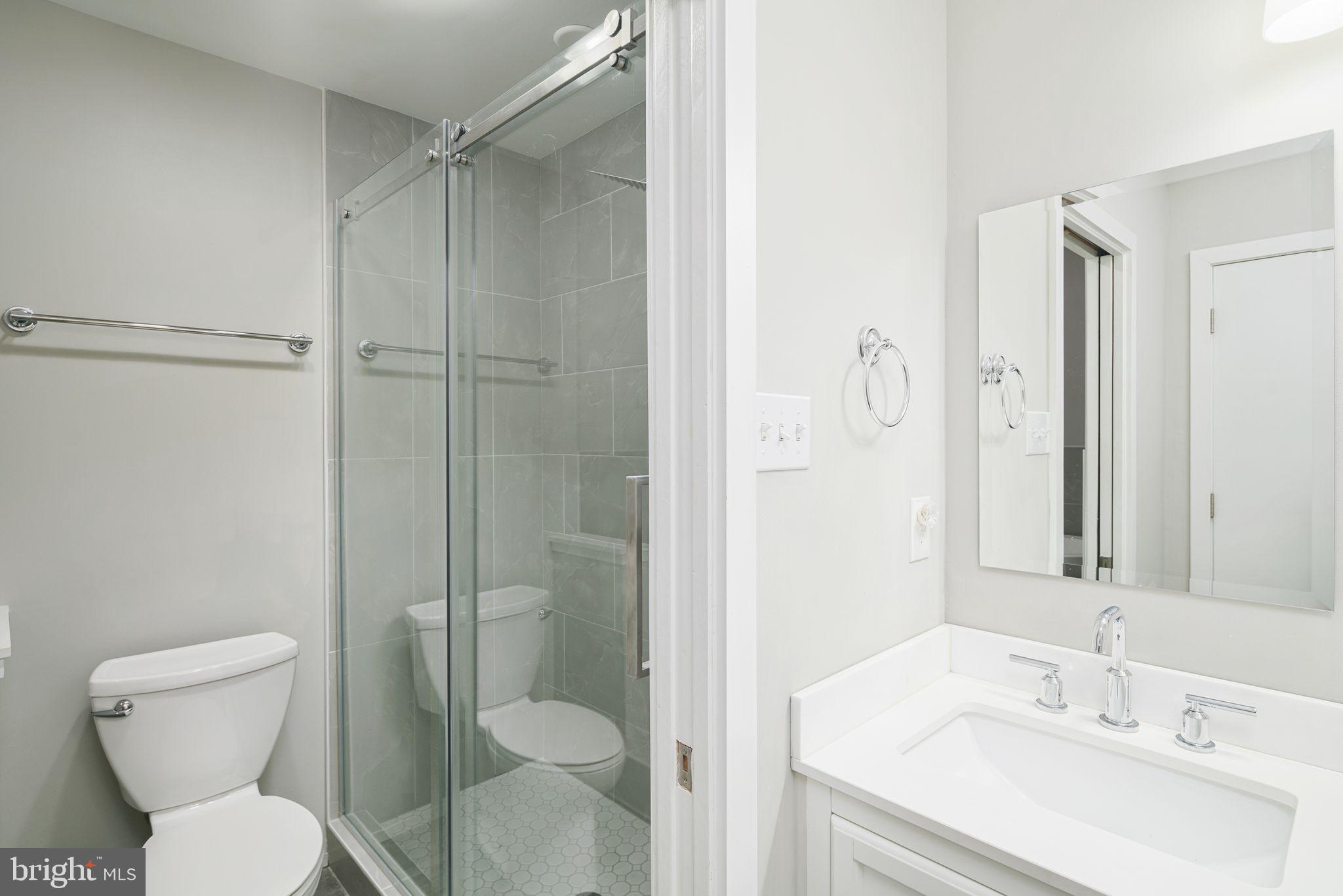 SOCIETY HILL - Residential