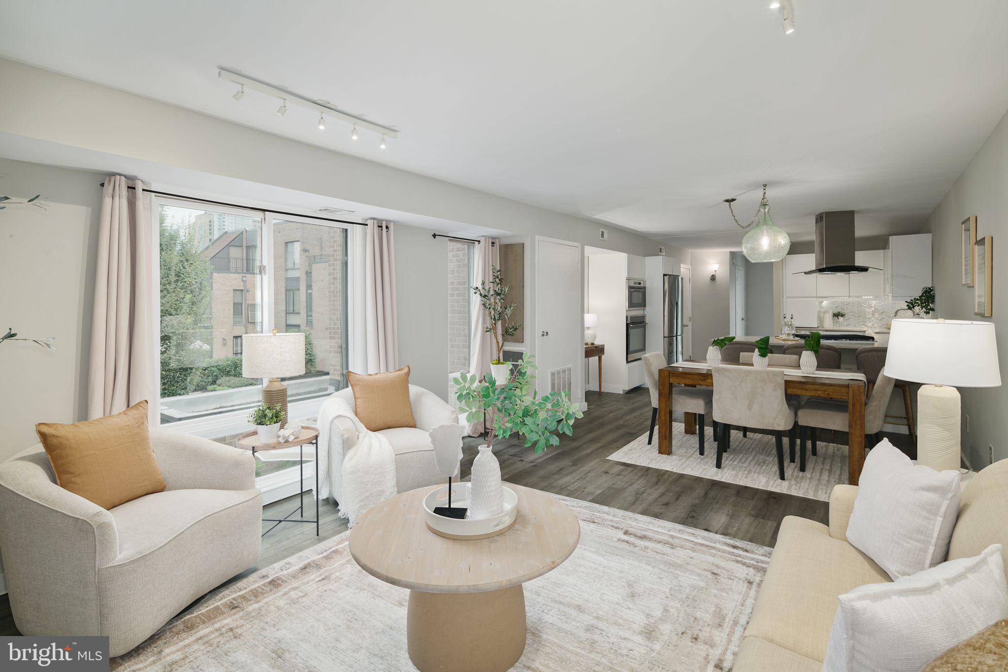 SOCIETY HILL - Residential