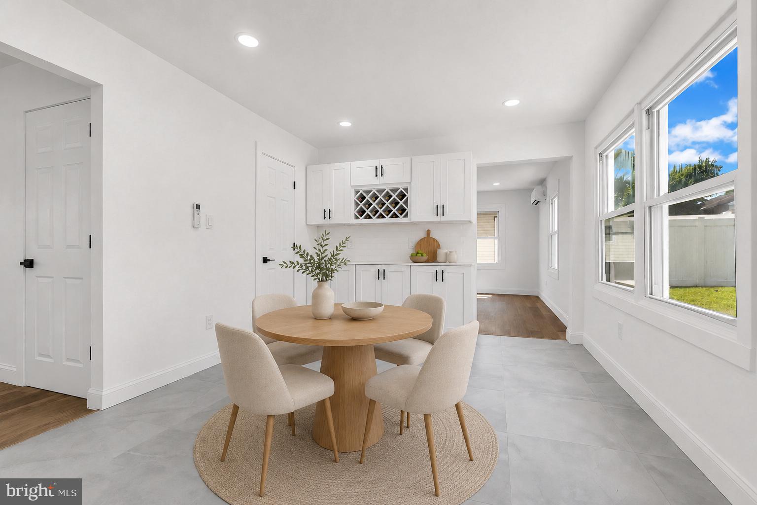 42 PEMBROOK LANE