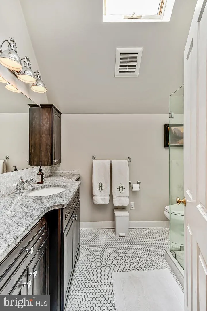 Wayne, Pennsylvania 19087, United States, 4 Bedrooms Bedrooms, ,4 BathroomsBathrooms,Residential,Active,153107