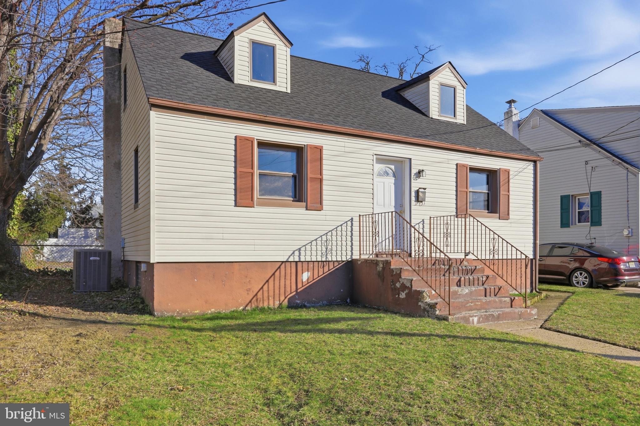 110 5TH STREET