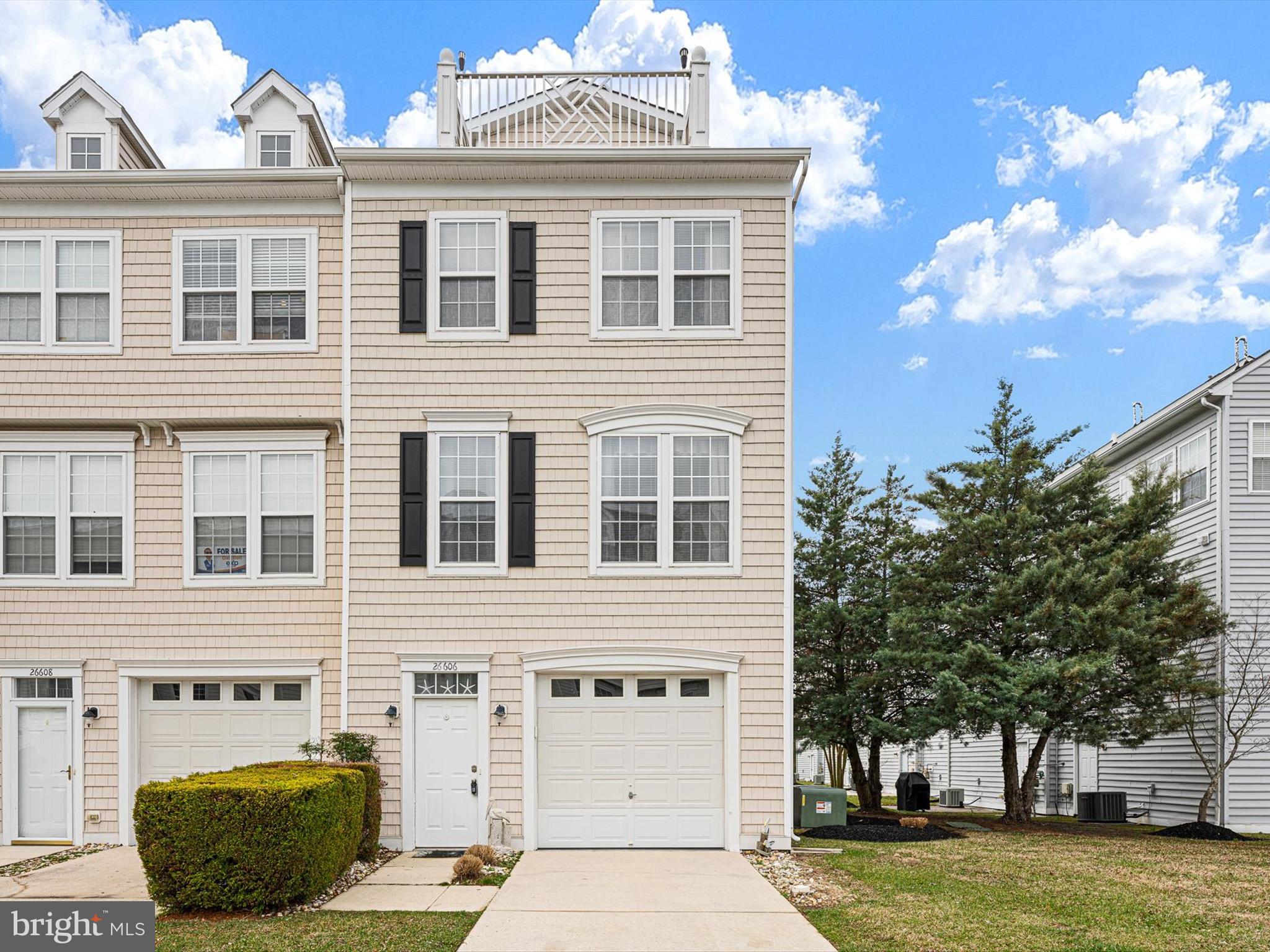 FAIRFIELD AT LONG NECK - Residential