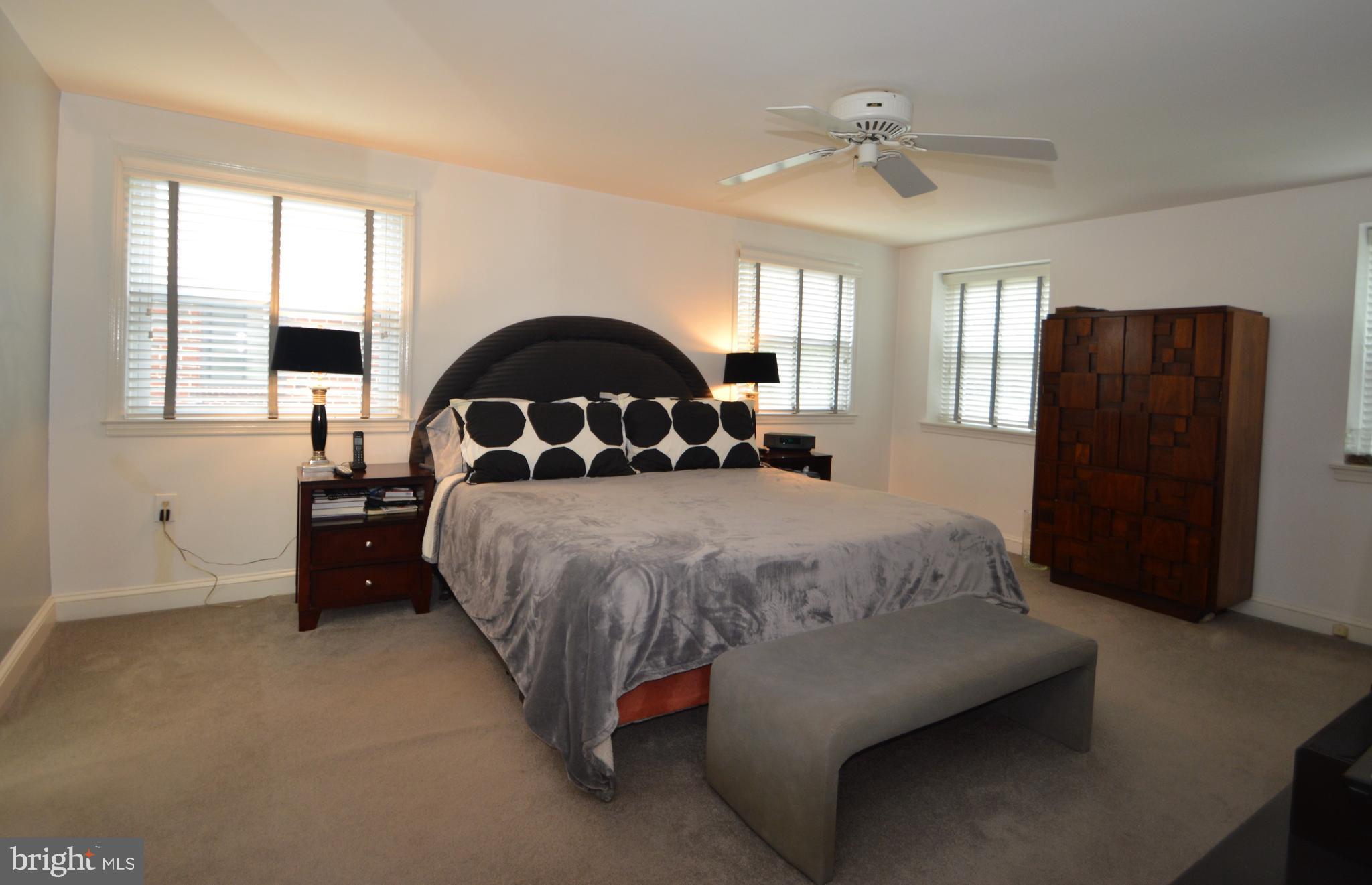 WYNNEWOOD VALLEY - Residential