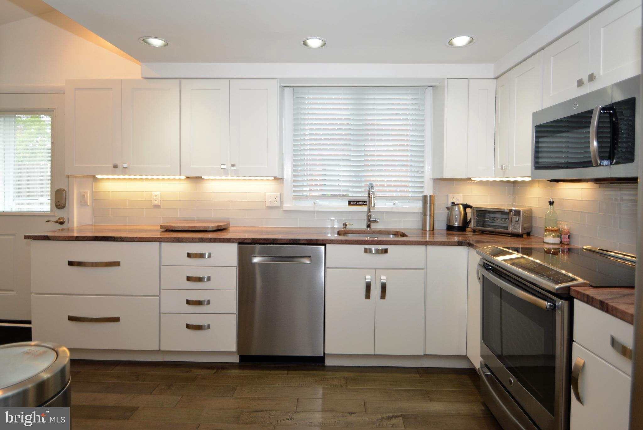 WYNNEWOOD VALLEY - Residential