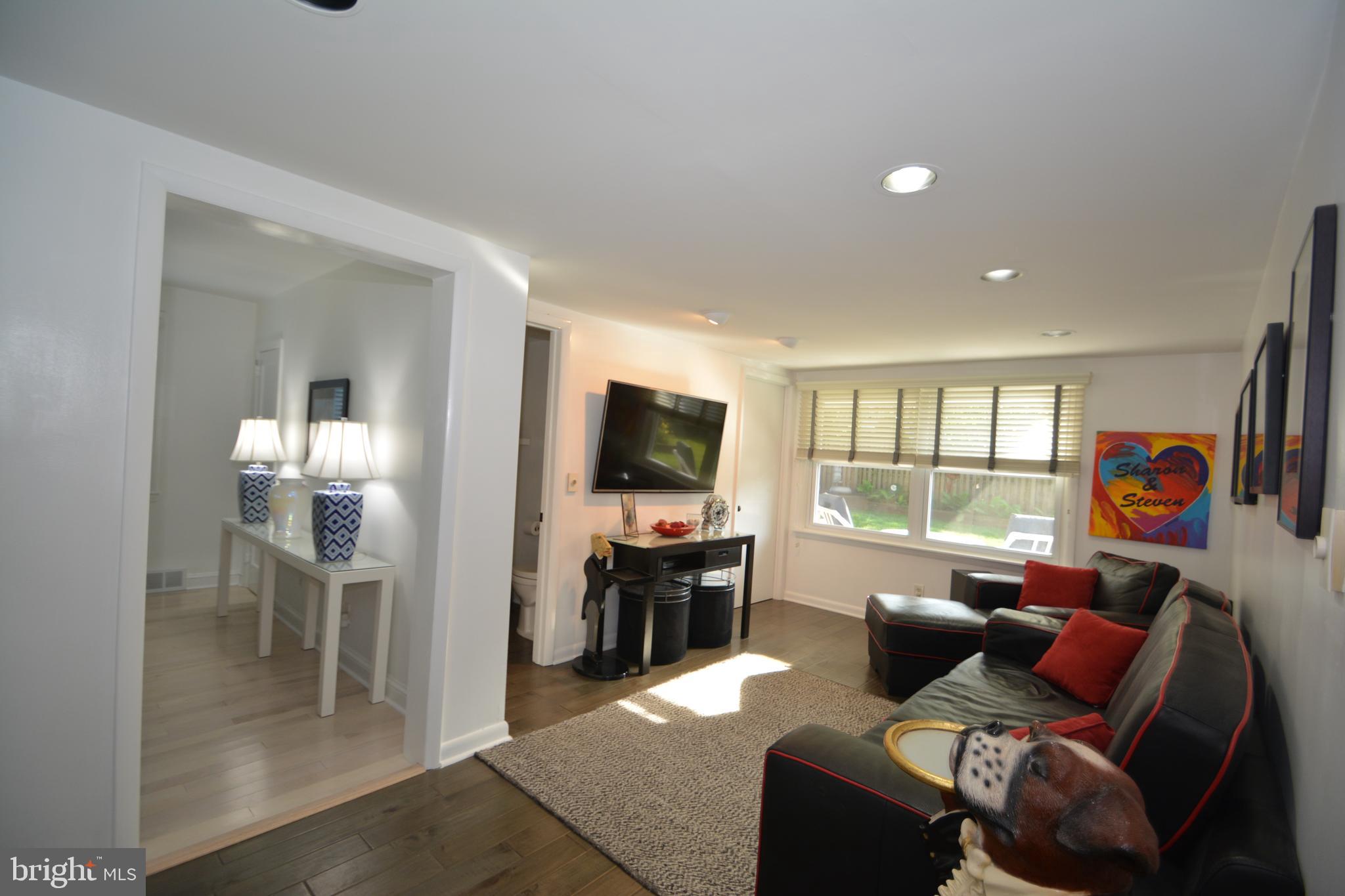 WYNNEWOOD VALLEY - Residential