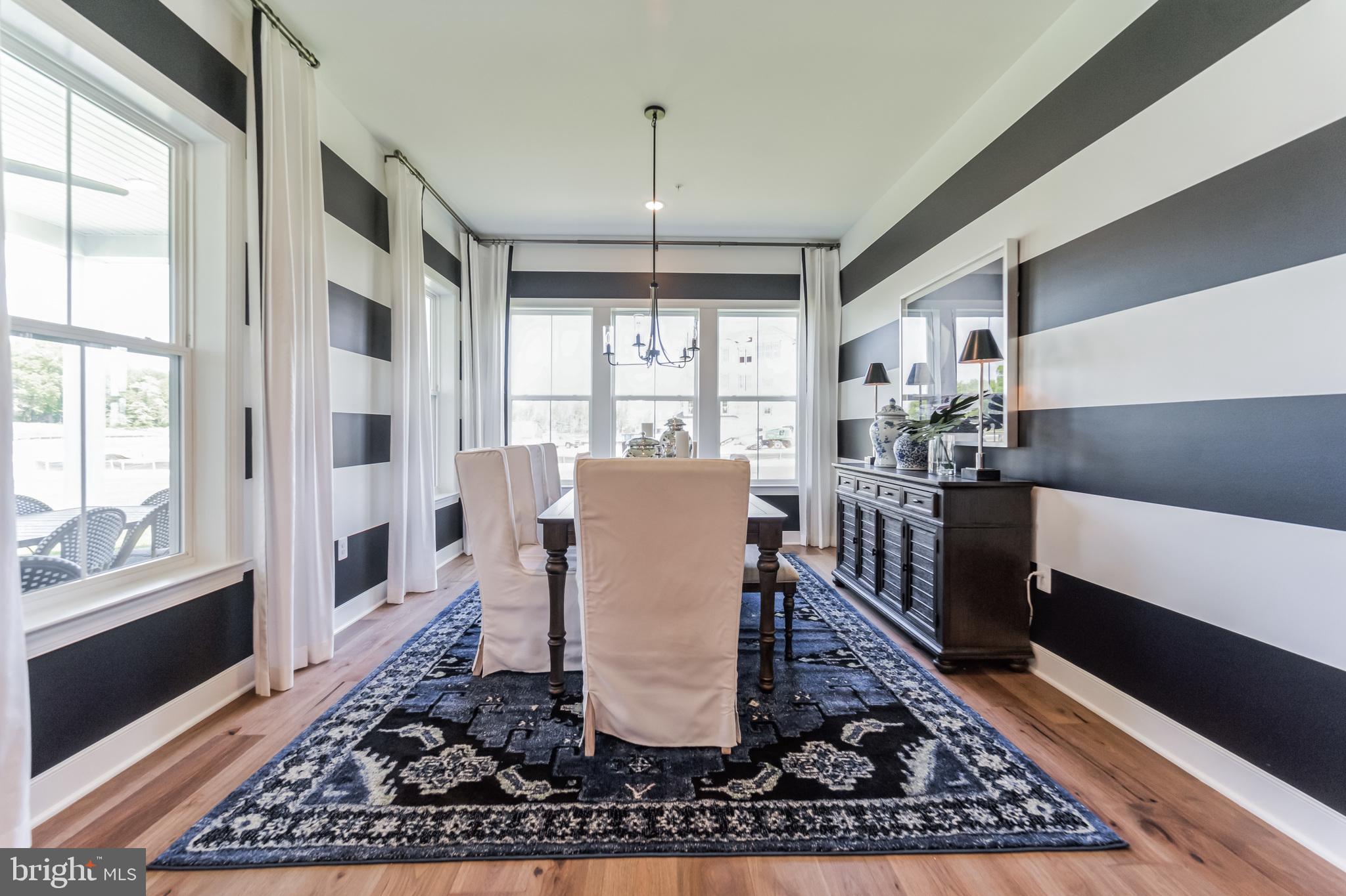 FOUR SEASONS AT KENT ISLAND - Residential