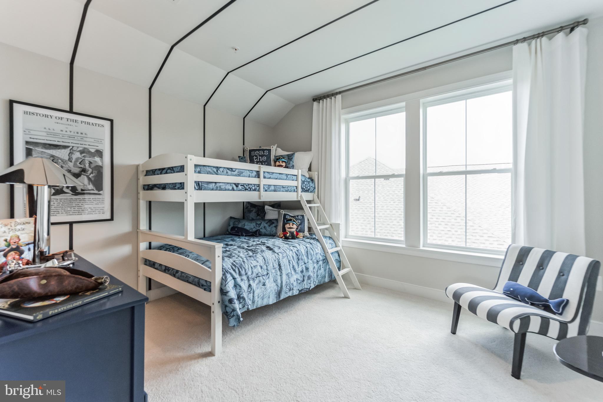 FOUR SEASONS AT KENT ISLAND - Residential