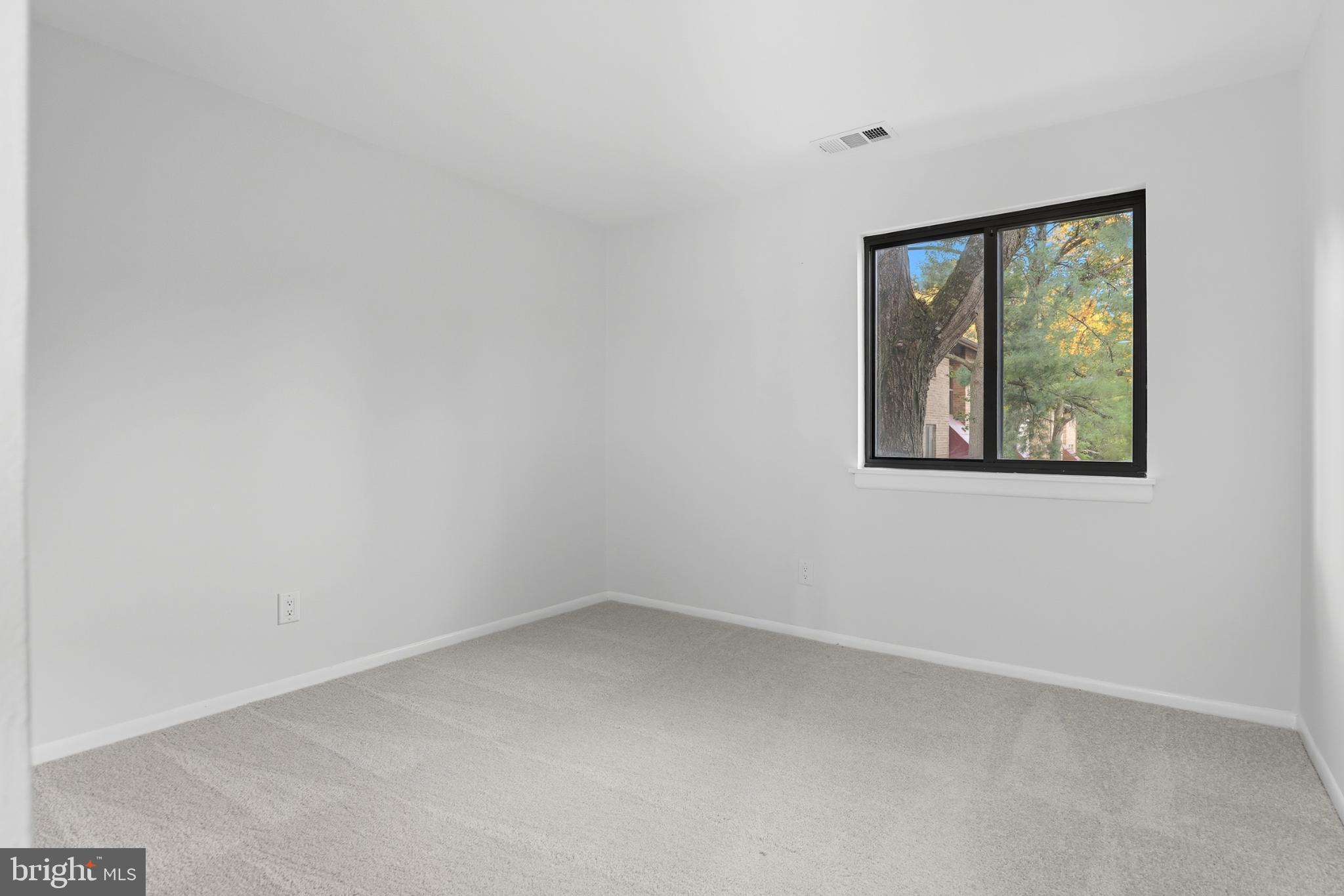 VILLAGE OF LONG REACH - Residential