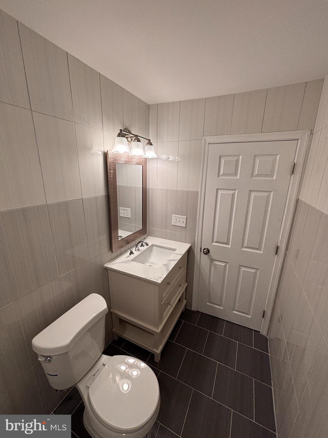 WEST OAK LANE - Residential