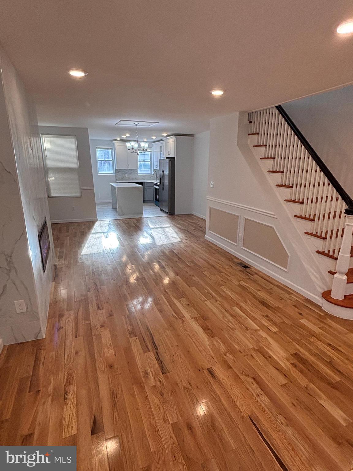 WEST OAK LANE - Residential