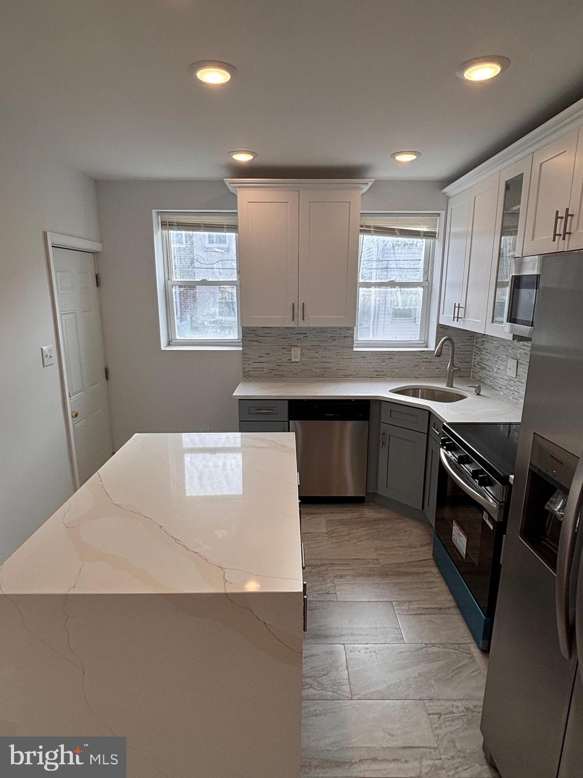 WEST OAK LANE - Residential