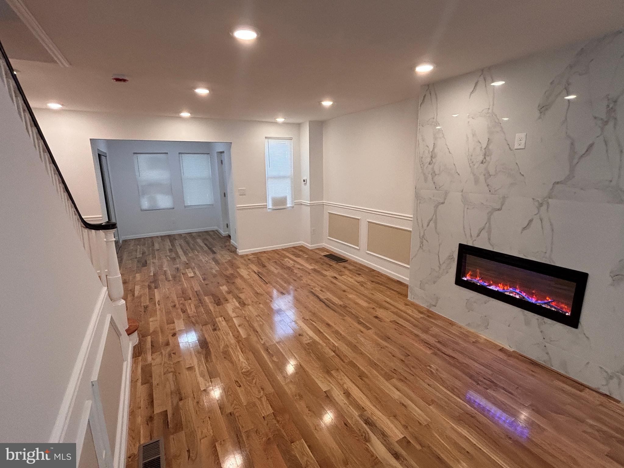 6547 N BOUVIER STREET