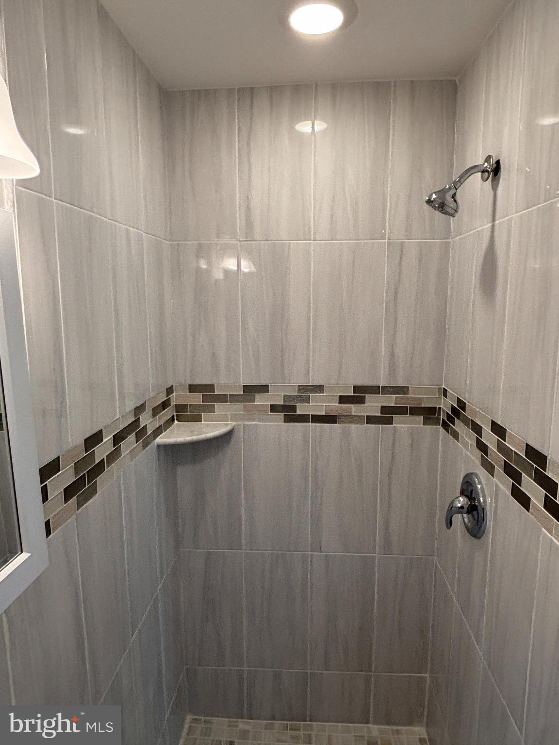 WEST OAK LANE - Residential