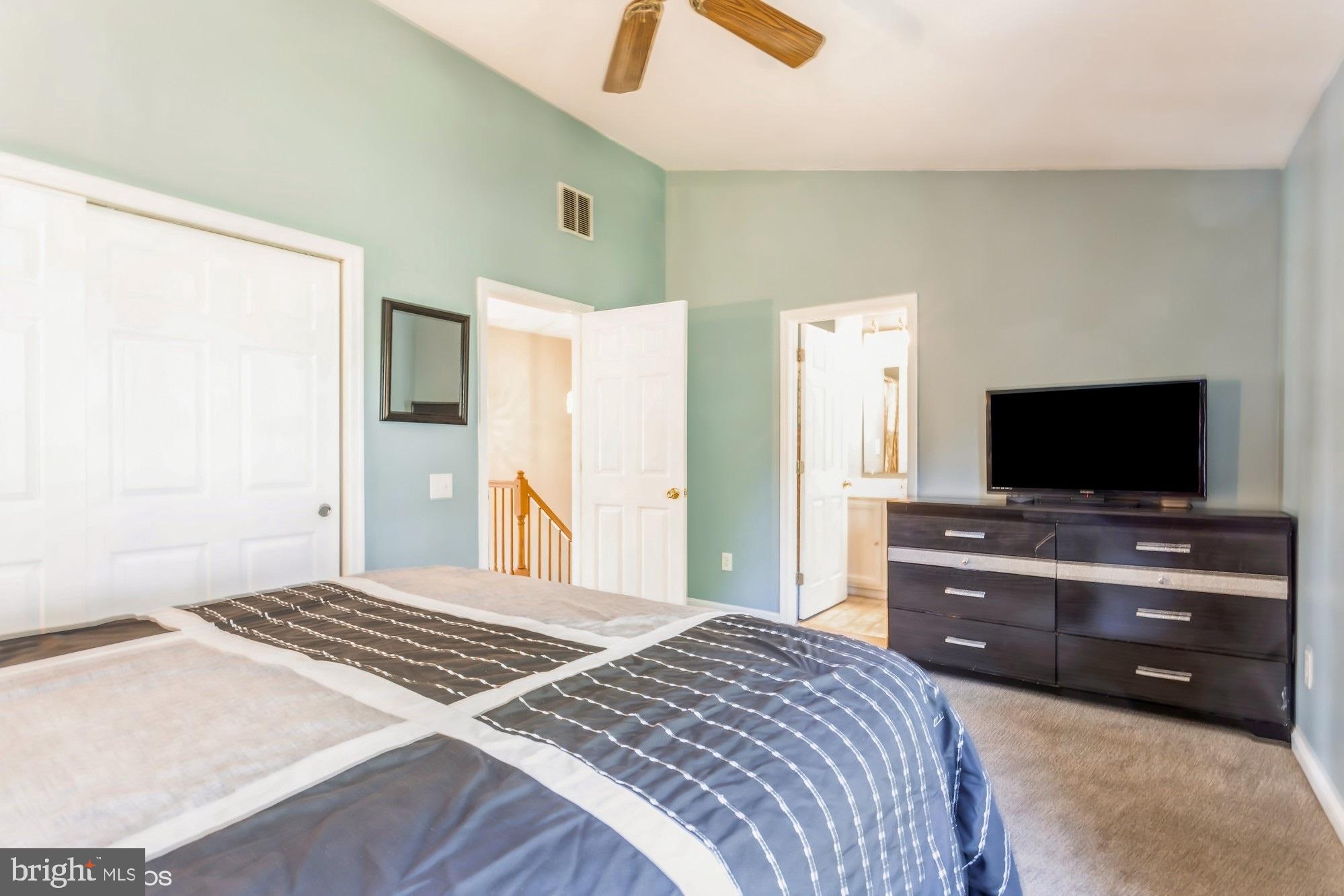 SPRING RIDGE - Residential