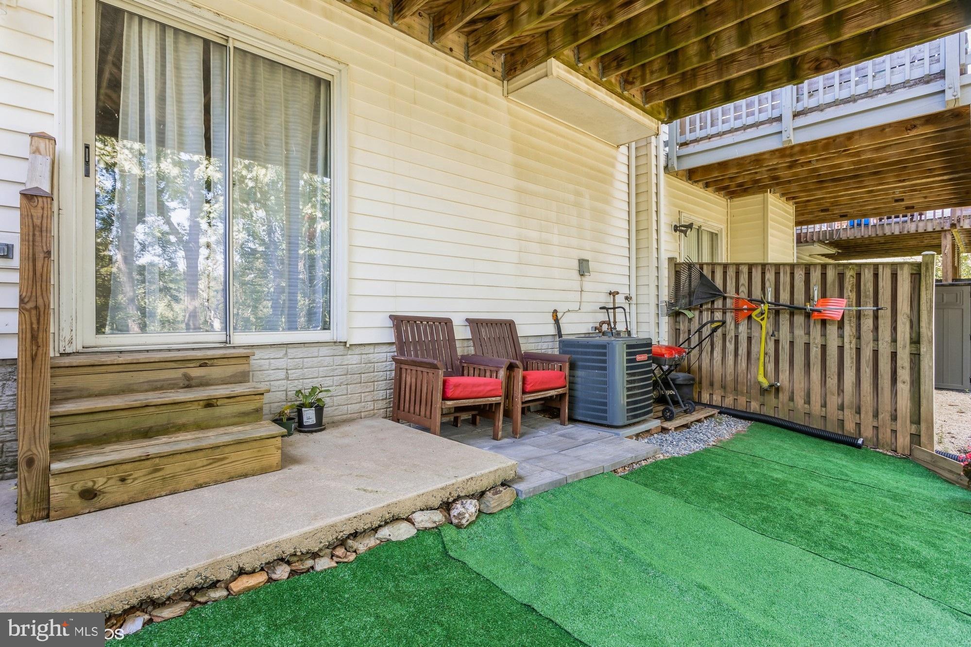 SPRING RIDGE - Residential