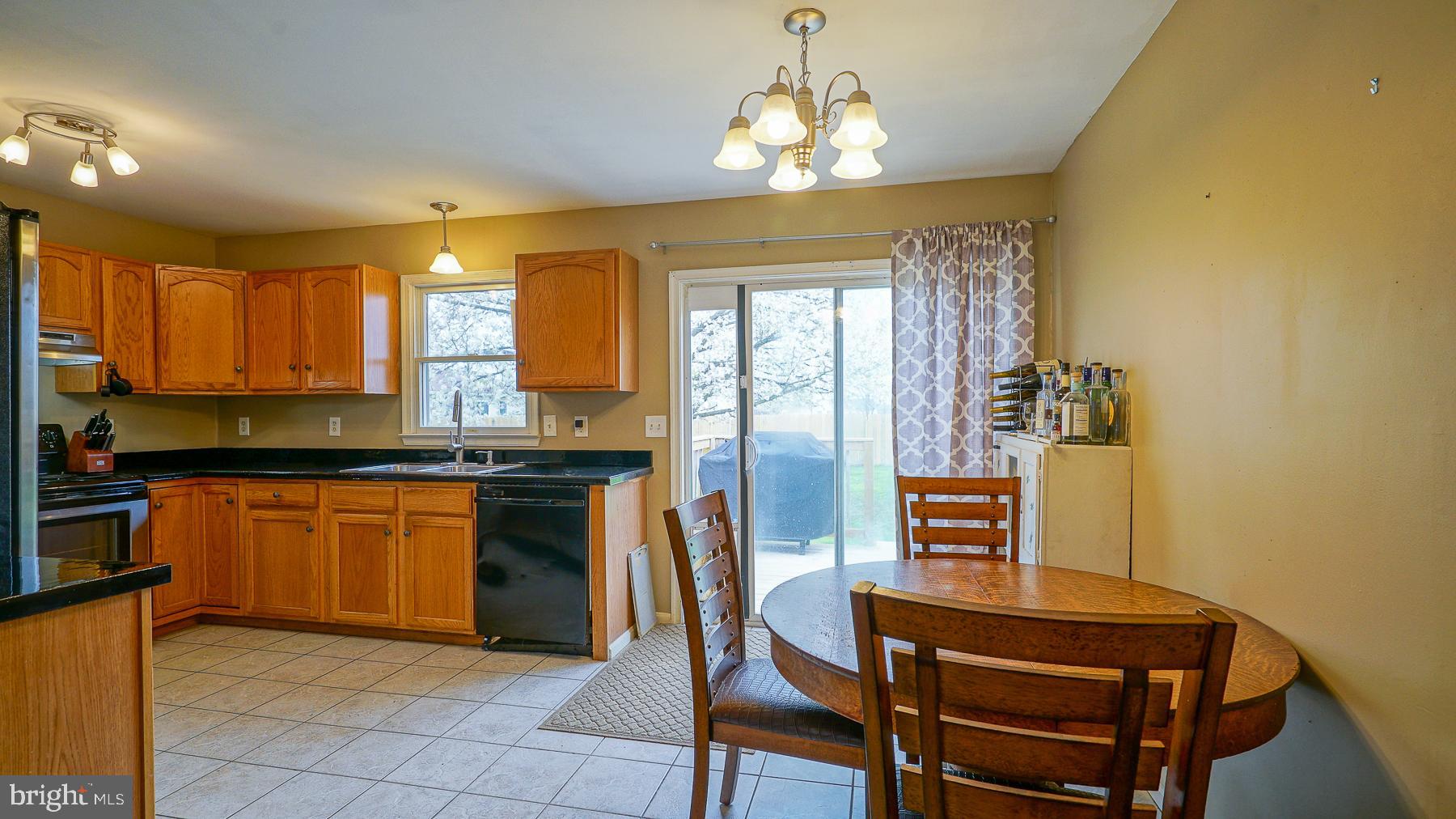 KNIGHTS LANDING - Residential