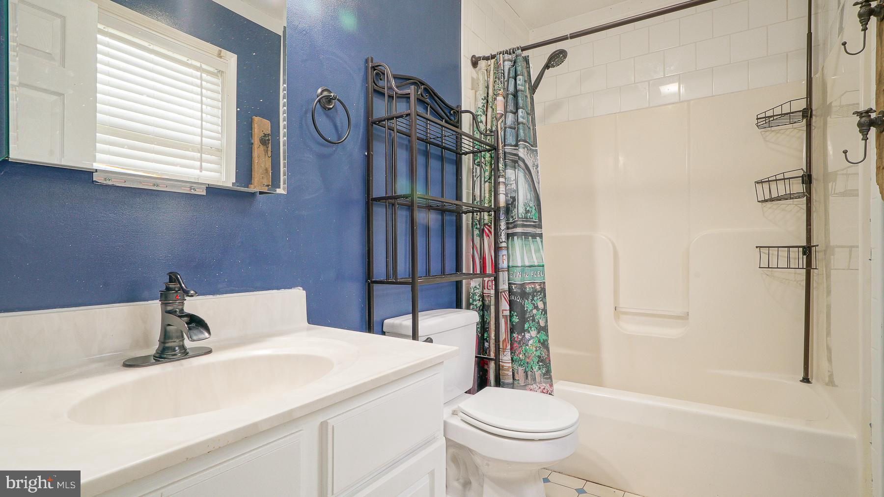 KNIGHTS LANDING - Residential