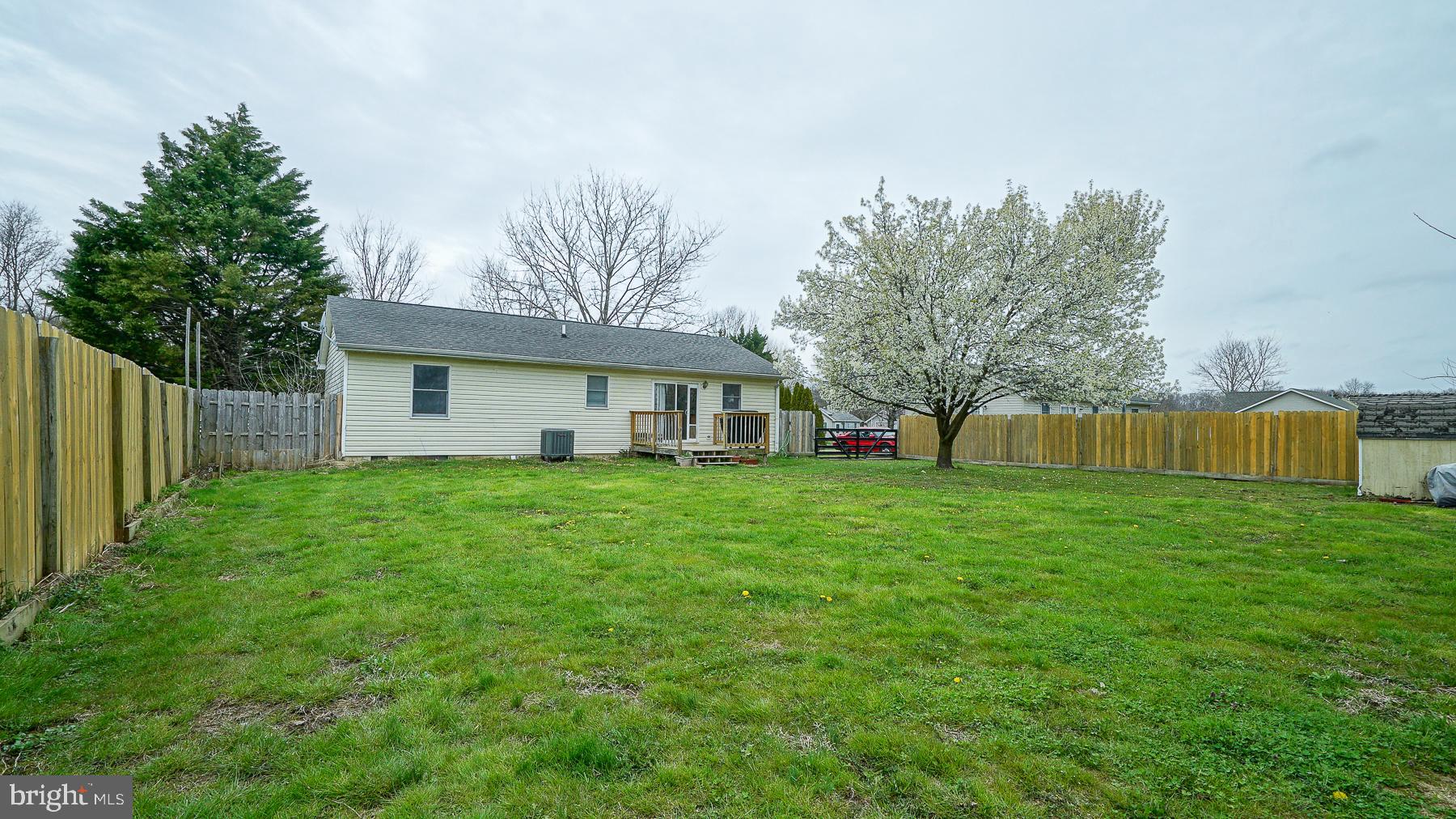 KNIGHTS LANDING - Residential