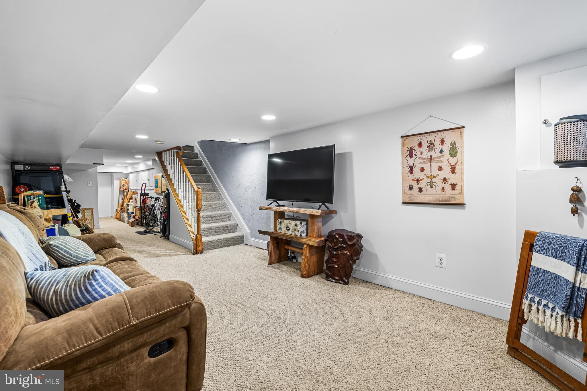 LOCUST POINT - Residential