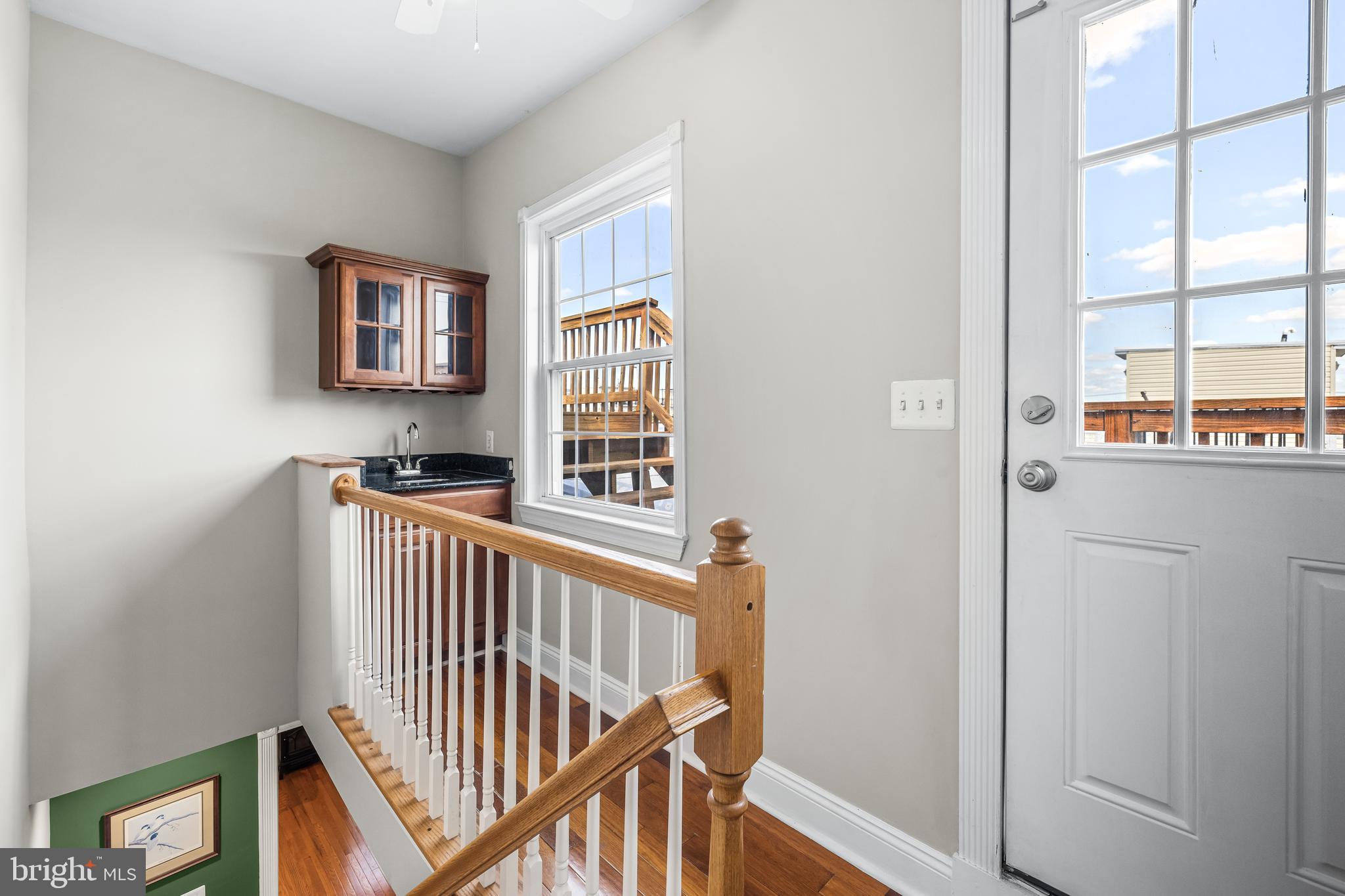 LOCUST POINT - Residential