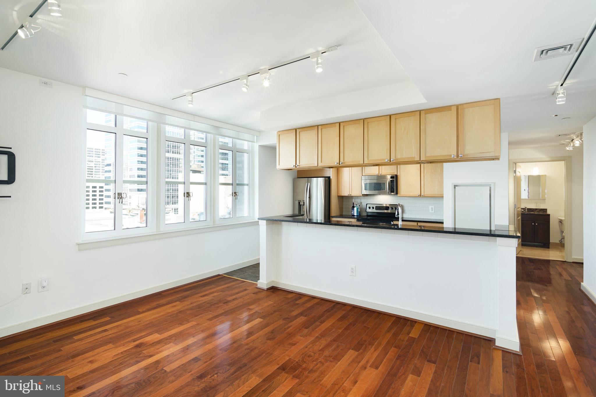 AVENUE OF THE ARTS - Residential Lease