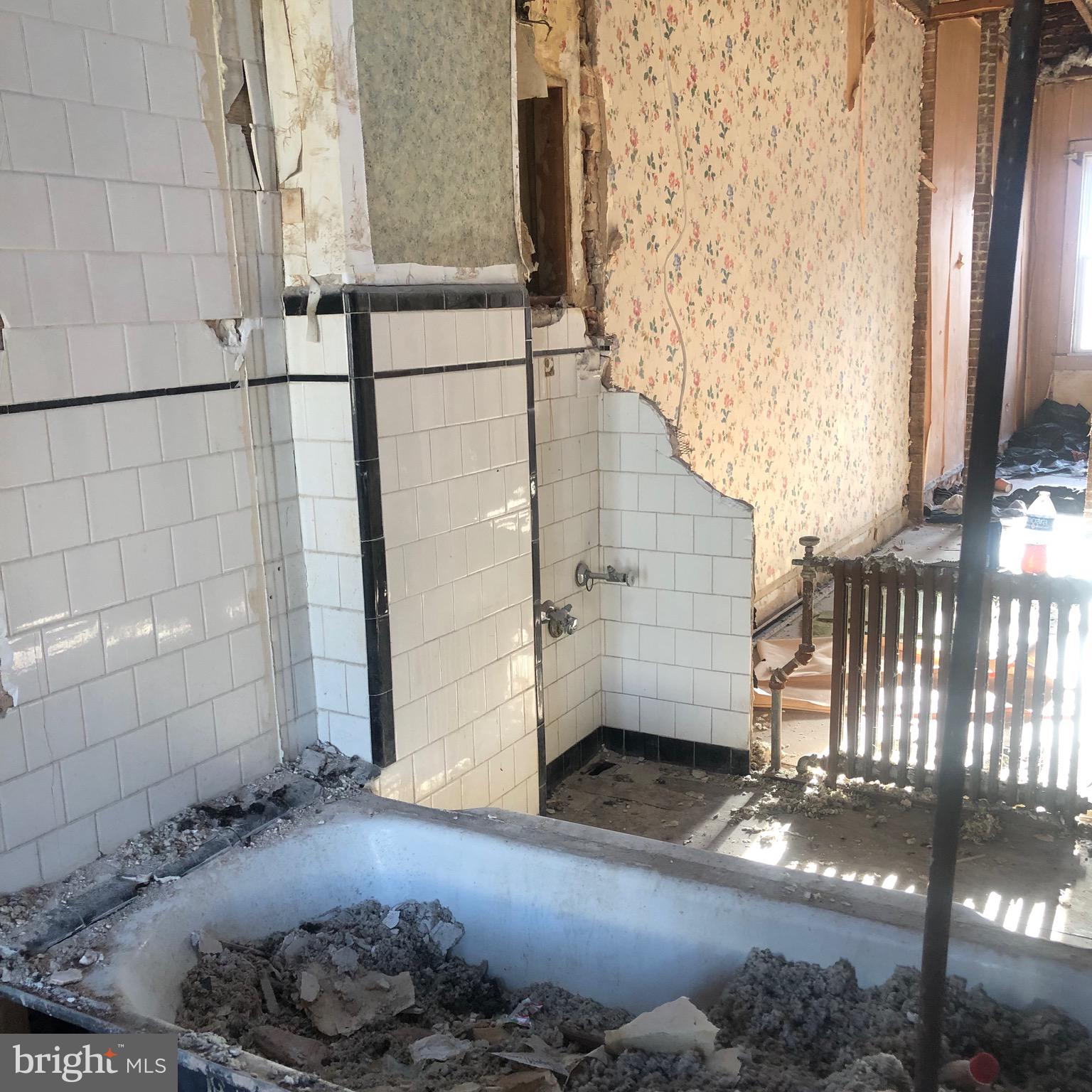 MADISON EASTEND - Residential