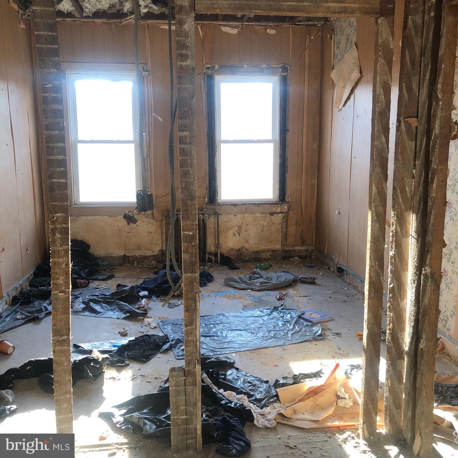 MADISON EASTEND - Residential