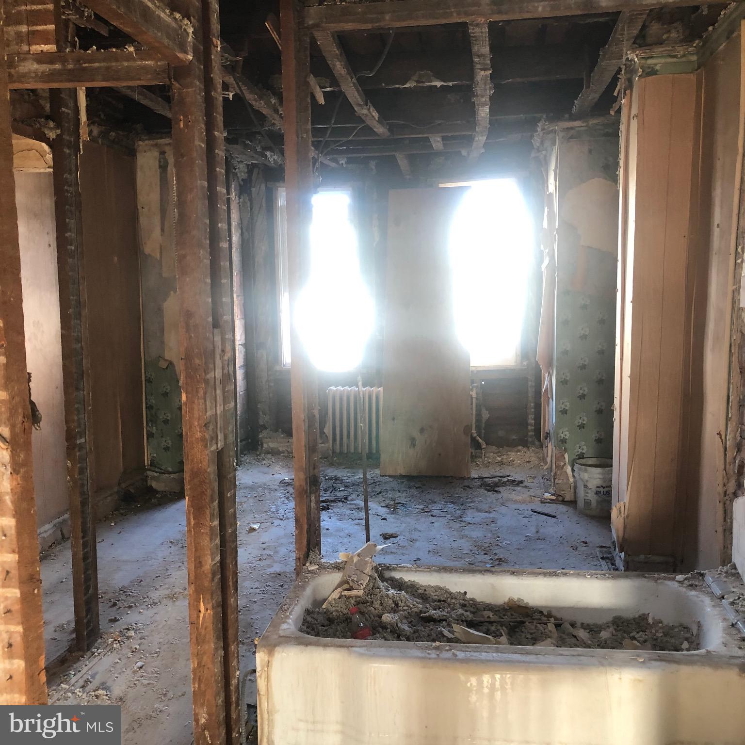 MADISON EASTEND - Residential