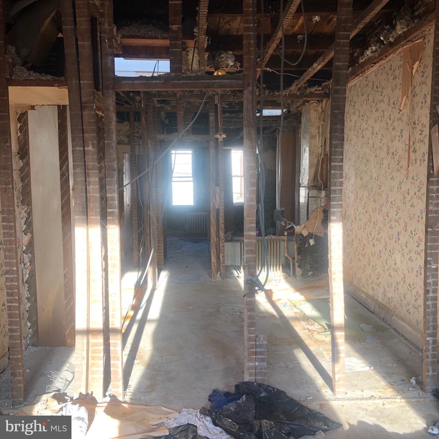 MADISON EASTEND - Residential