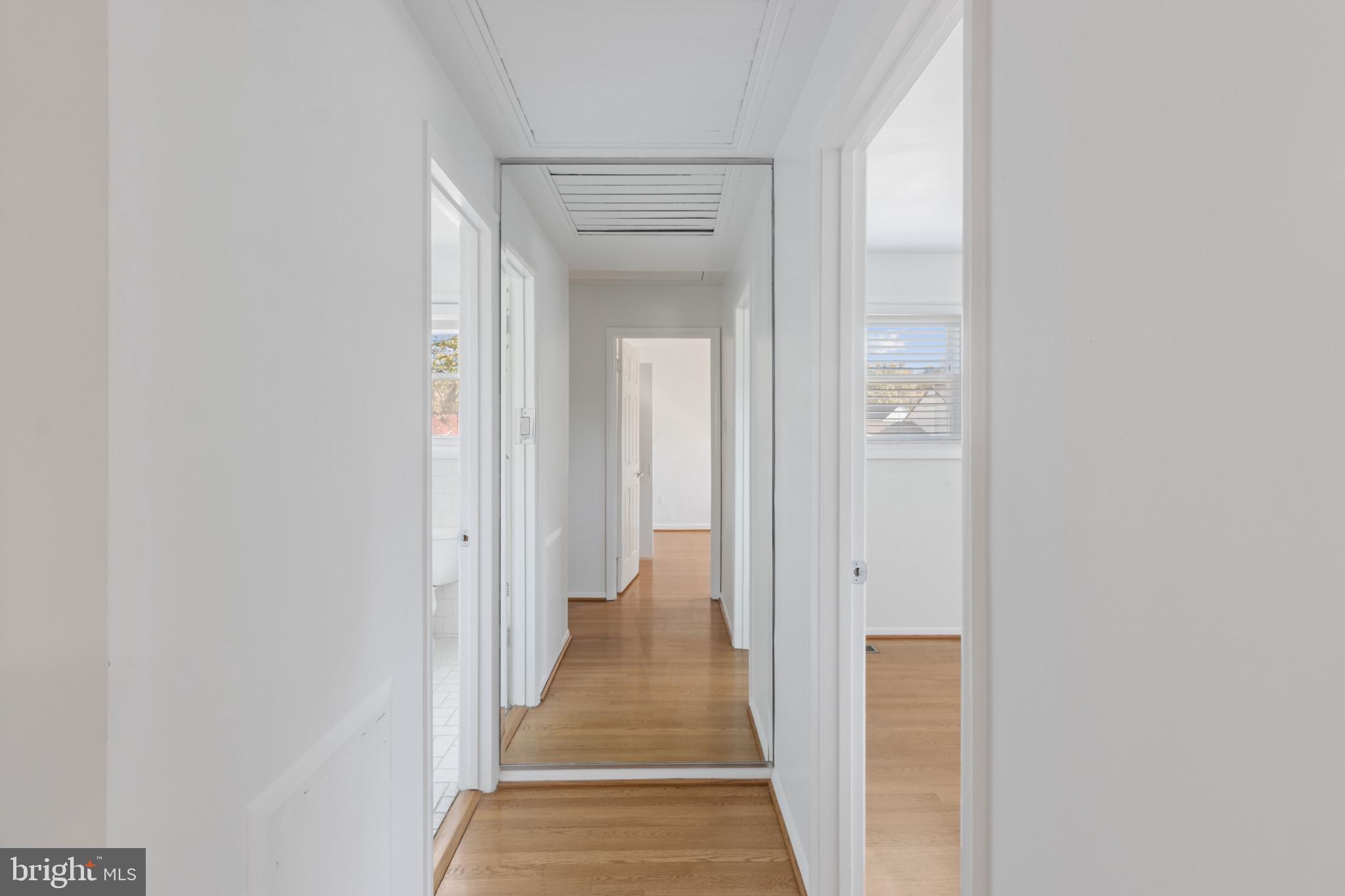 WAYNEWOOD - Residential