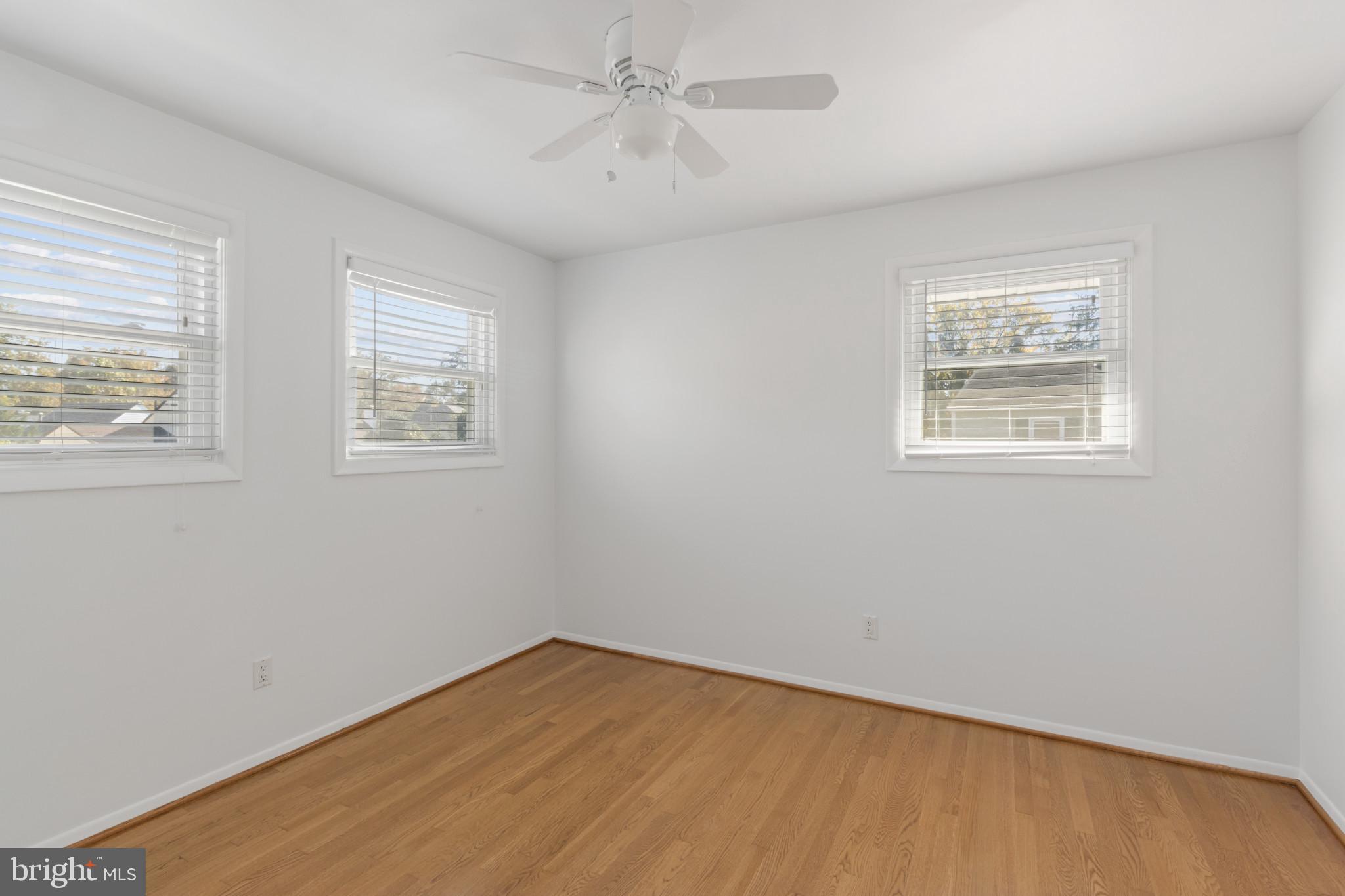 WAYNEWOOD - Residential