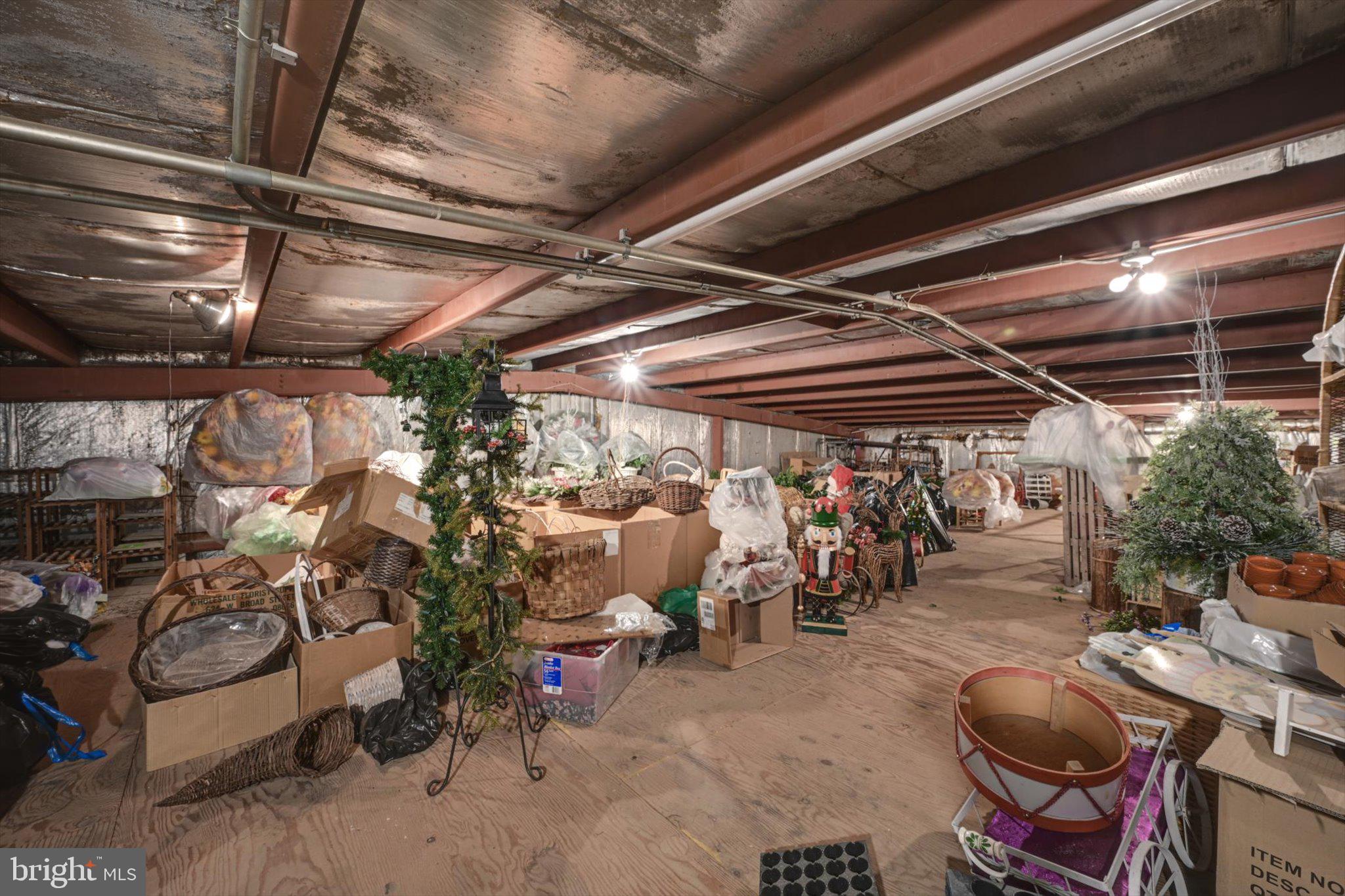 MYERSTOWN/LEBANON - Commercial Sale