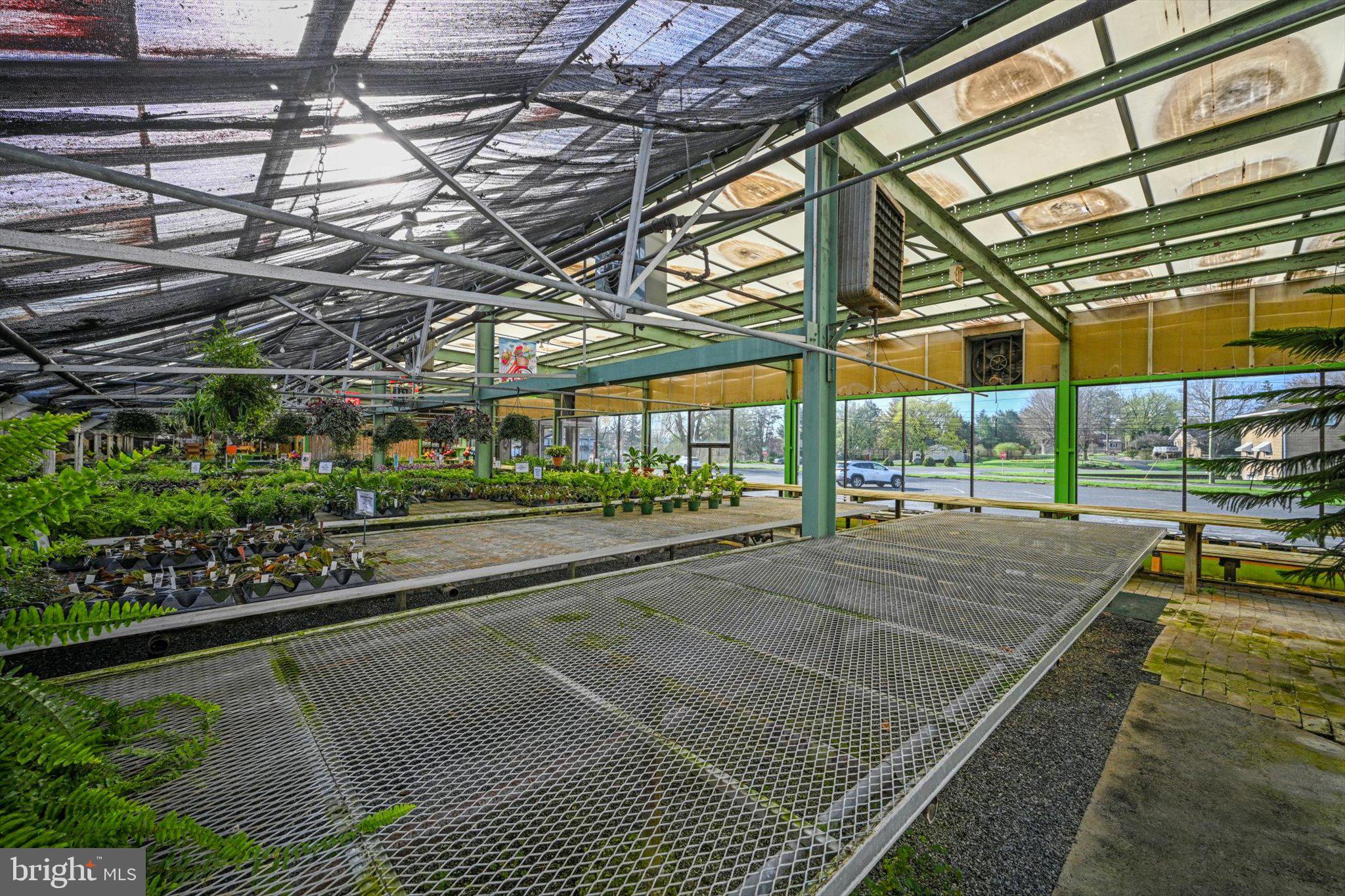 MYERSTOWN/LEBANON - Commercial Sale