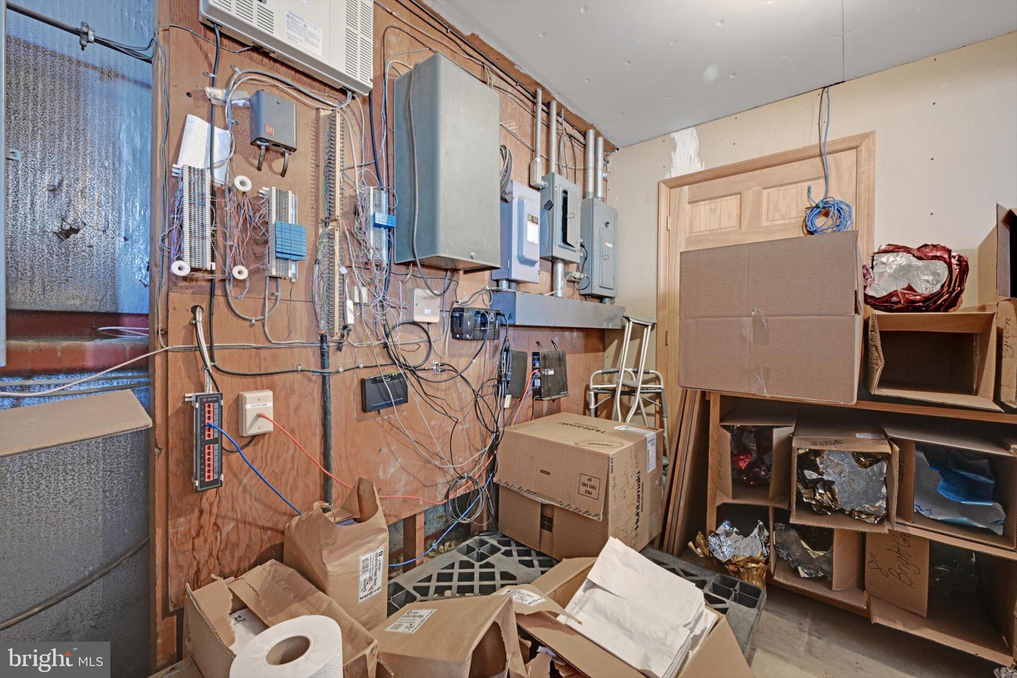 MYERSTOWN/LEBANON - Commercial Sale