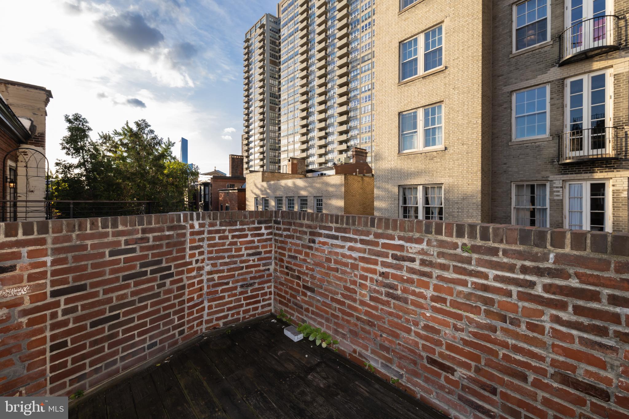 RITTENHOUSE SQUARE - Residential