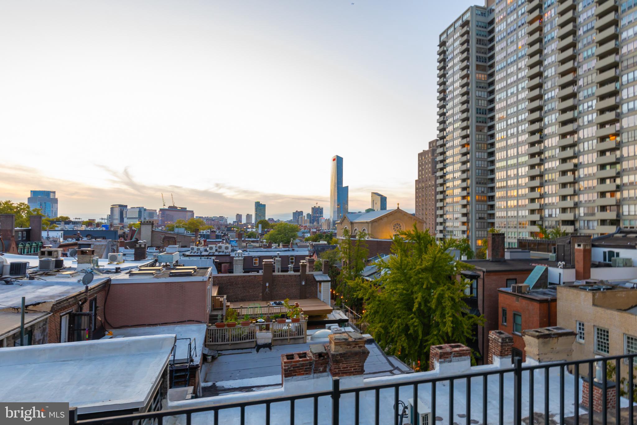 RITTENHOUSE SQUARE - Residential