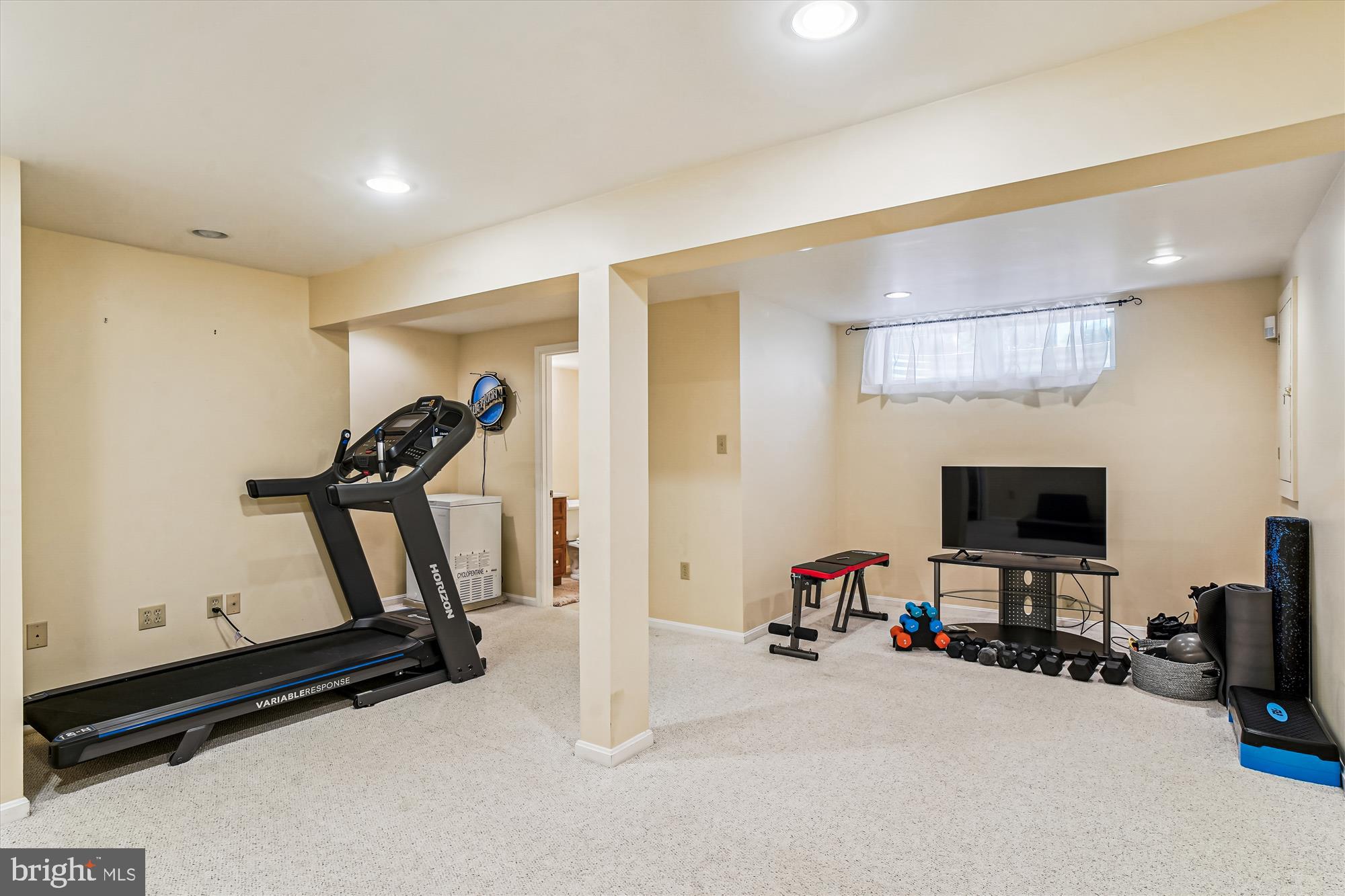 WHITTIER POND - Residential