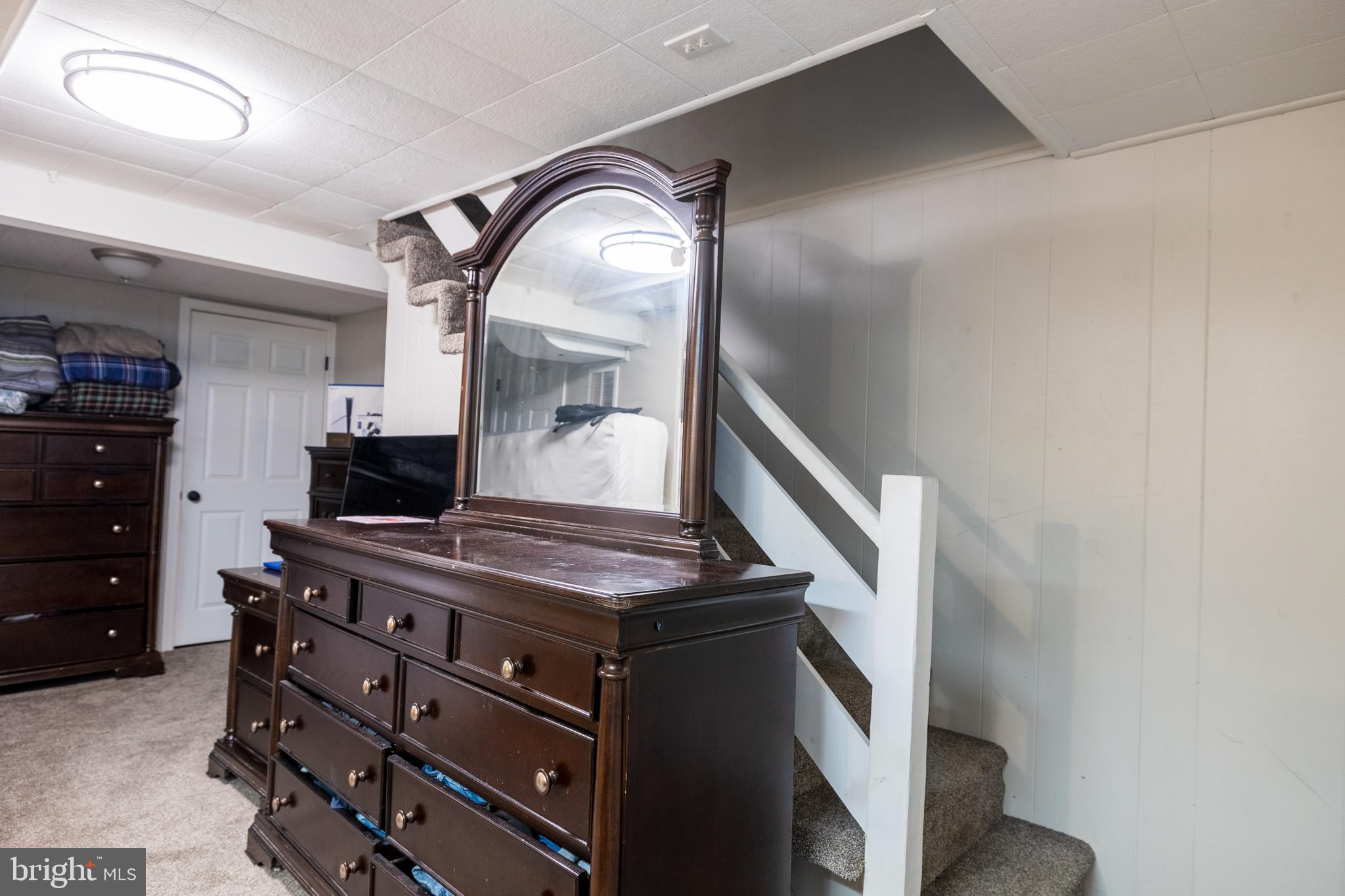 LANCASTER - Residential