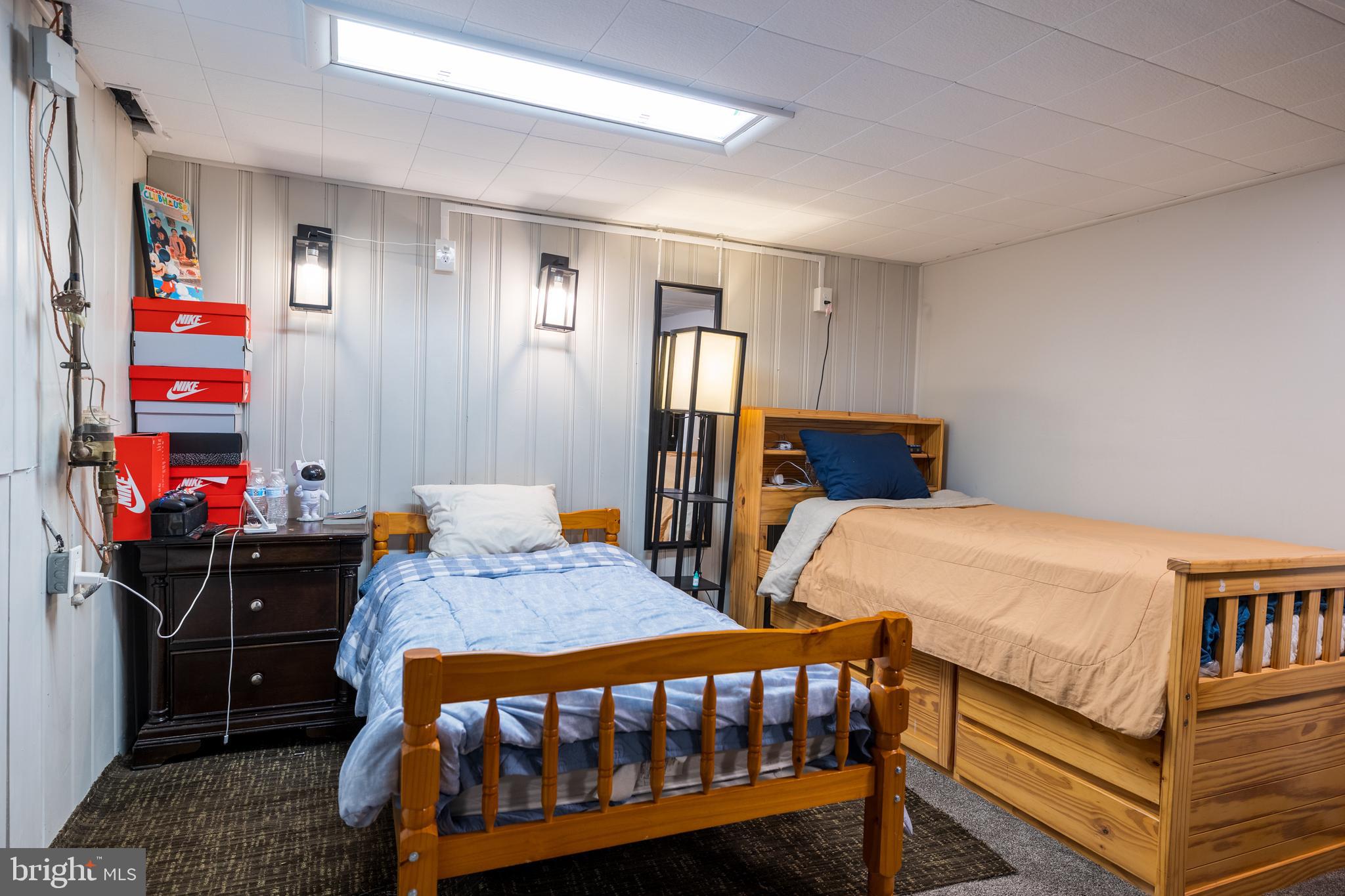 LANCASTER - Residential