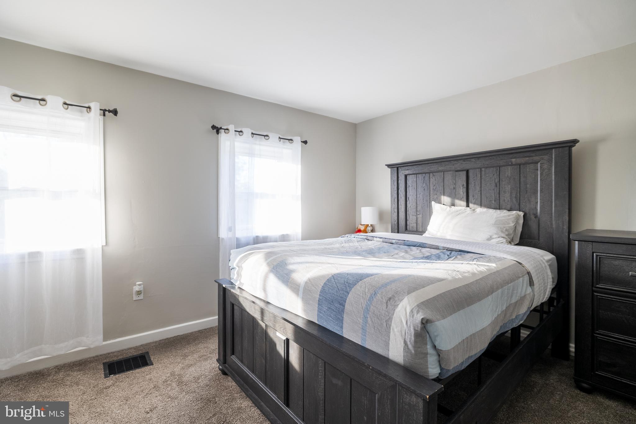 LANCASTER - Residential