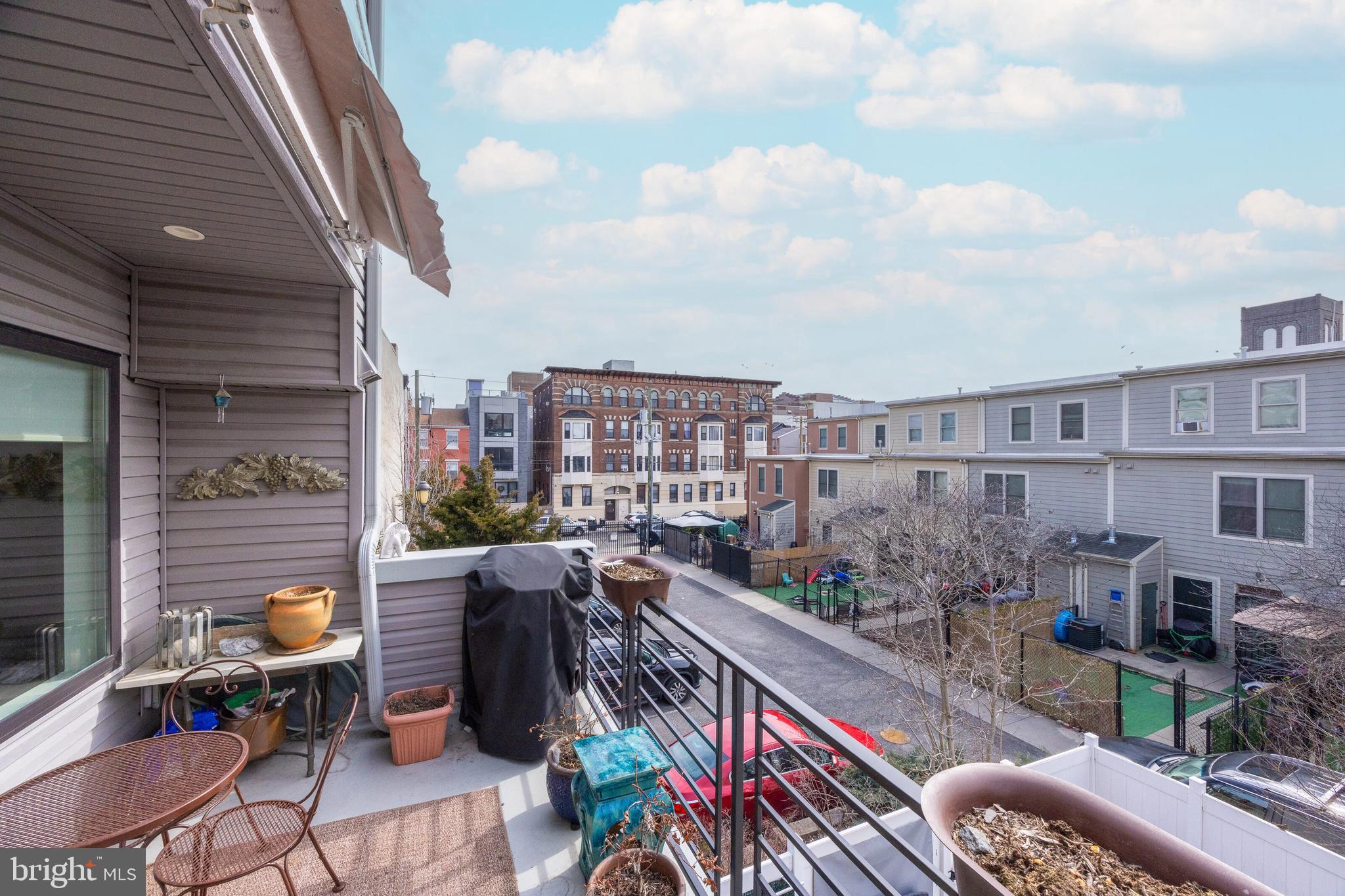 FRANCISVILLE - Residential