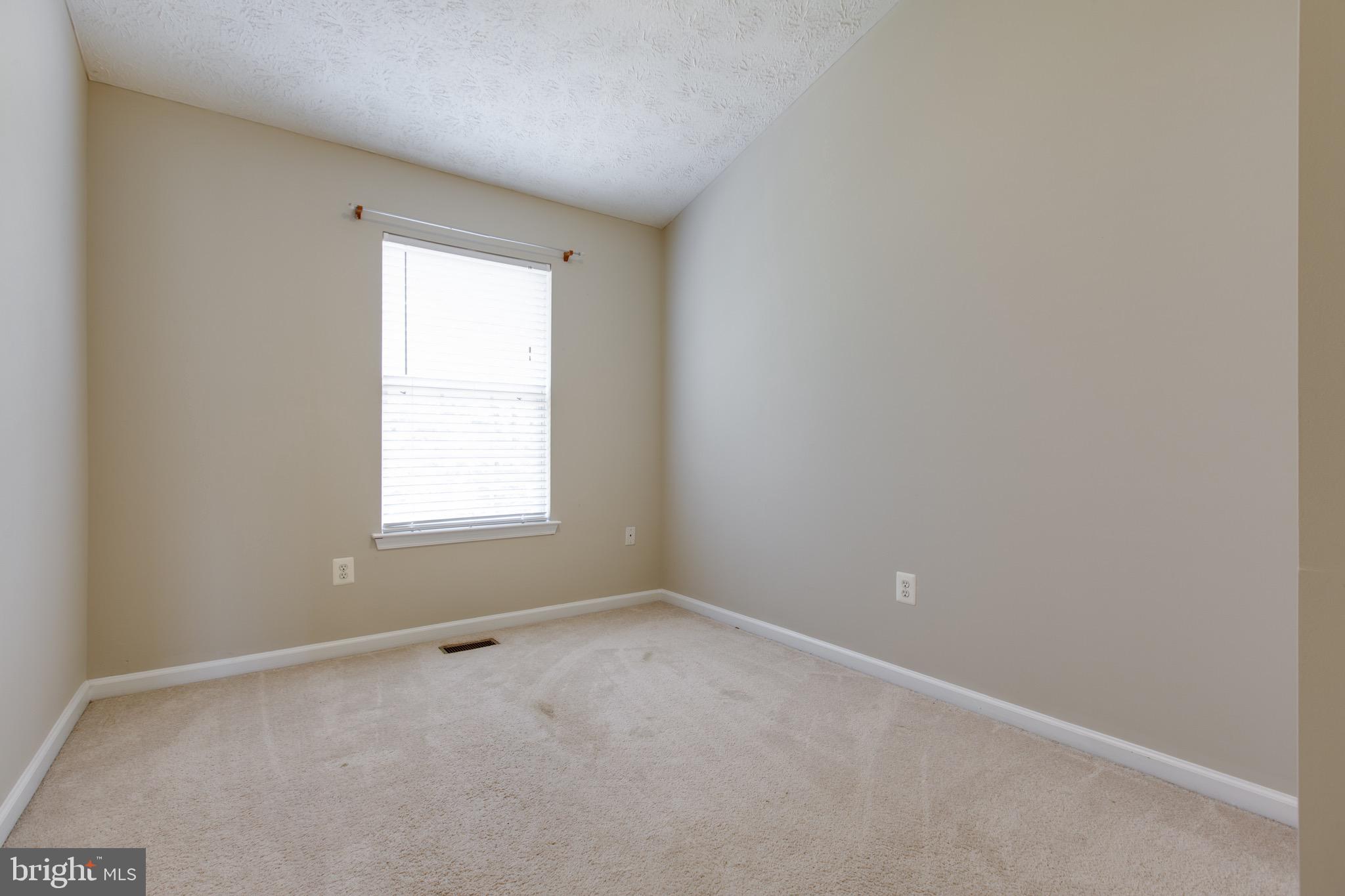 HOWARDS RIDGE - Residential Lease