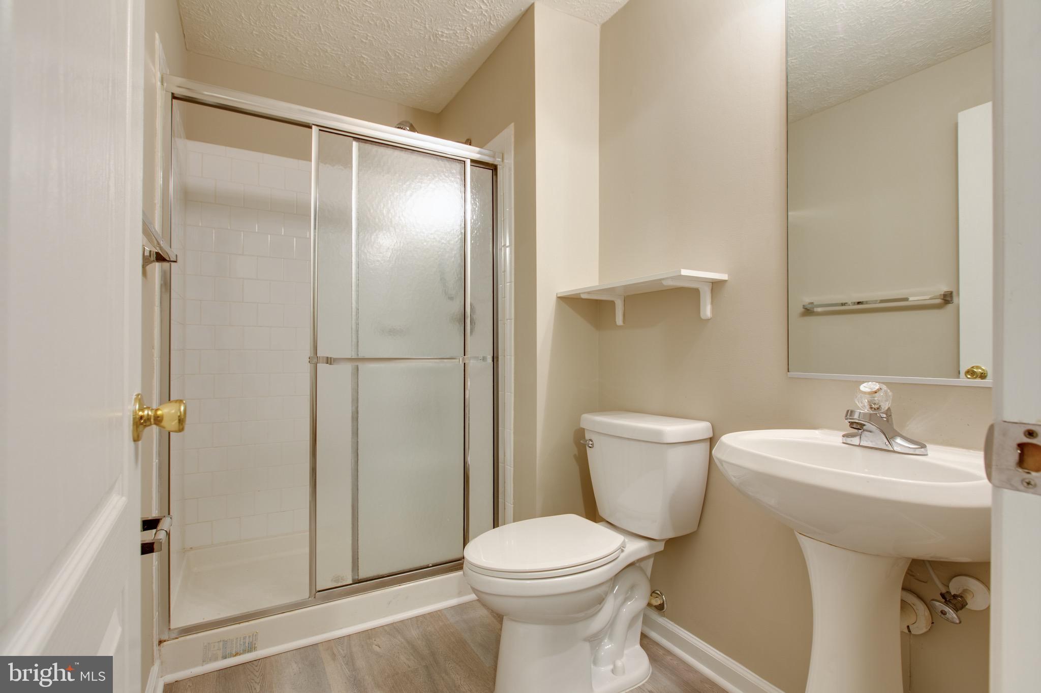 HOWARDS RIDGE - Residential Lease