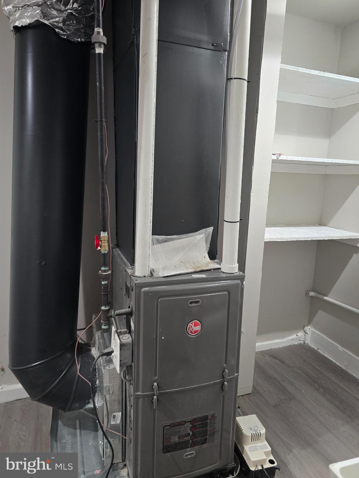 CHESTER CITY - Residential