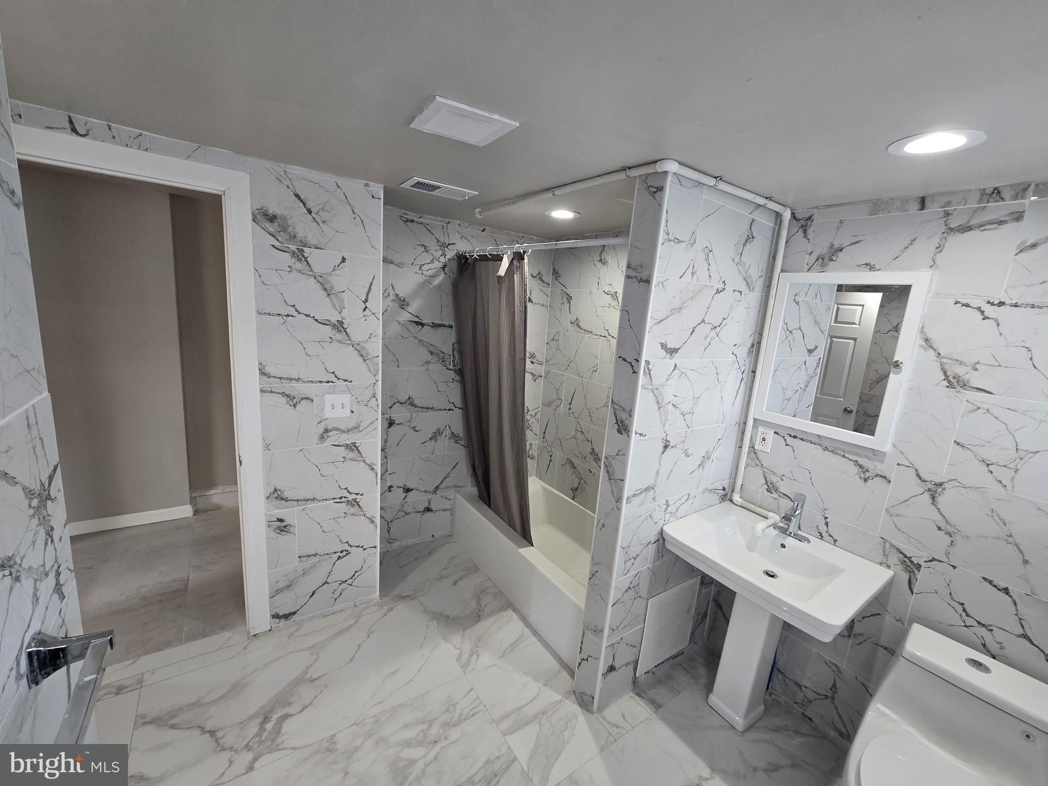 CHESTER CITY - Residential